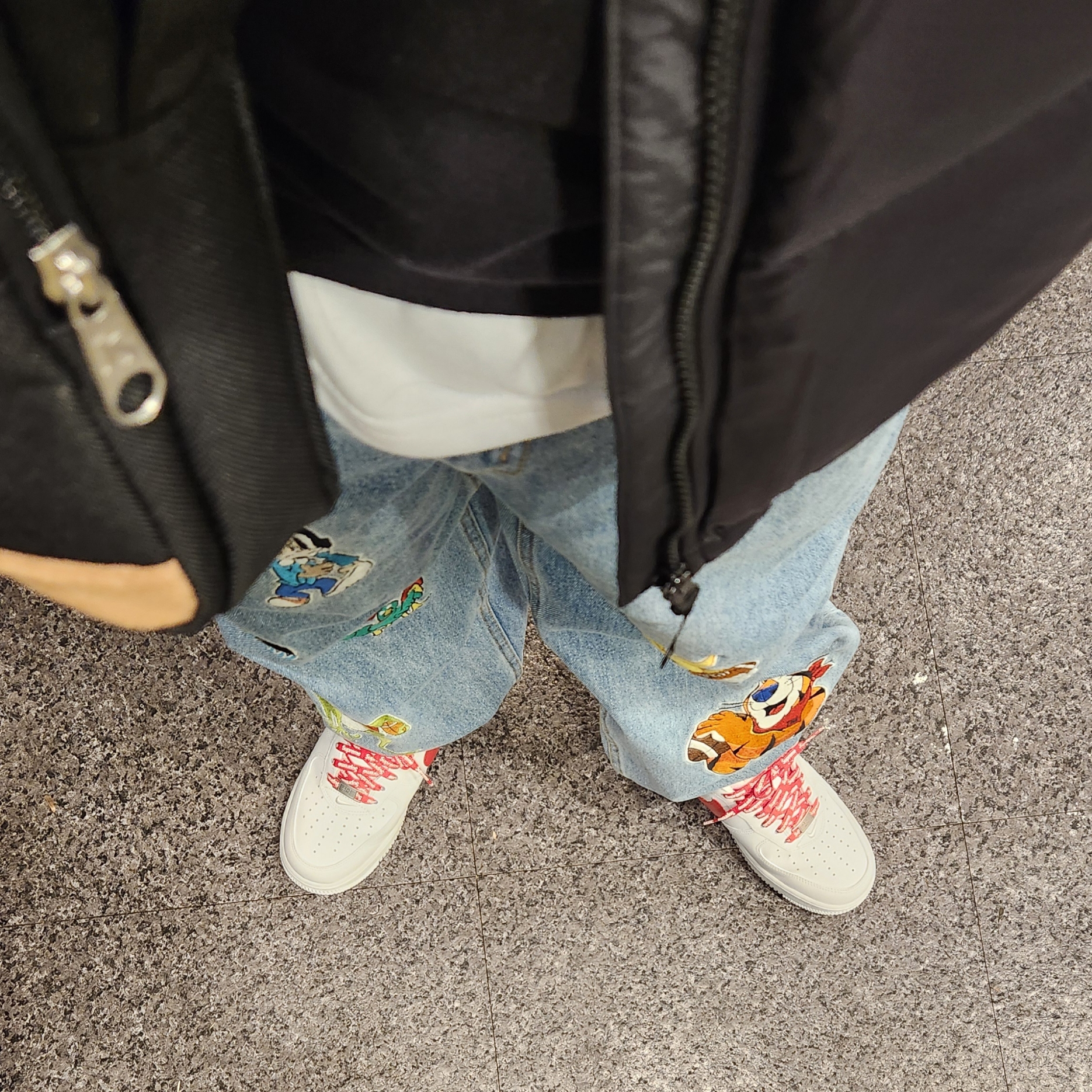 Nike x Supreme Air Force 1 Low White 착용 스타일 - 1