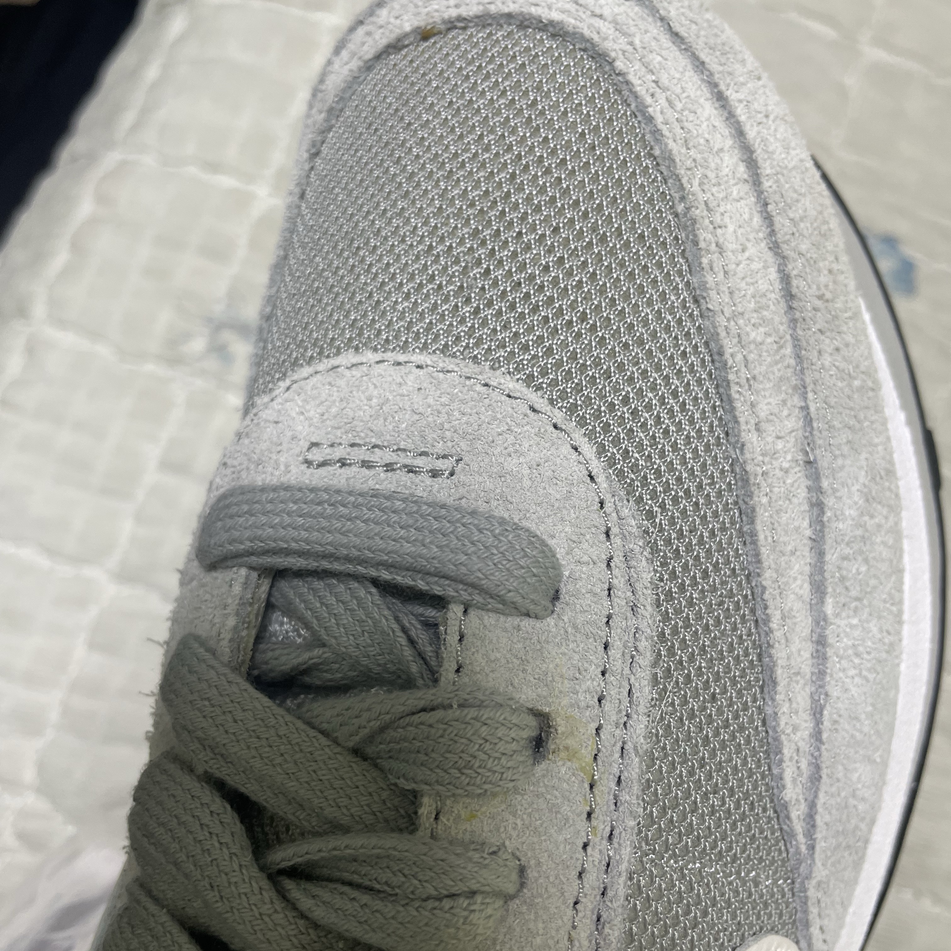 Nike x Sacai x Fragment LDWaffle Light Smoke Grey 착용 스타일