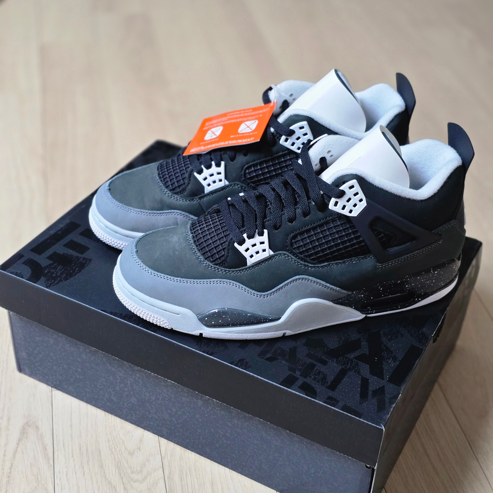 Jordan 4 Retro Fear 2024 착용 스타일