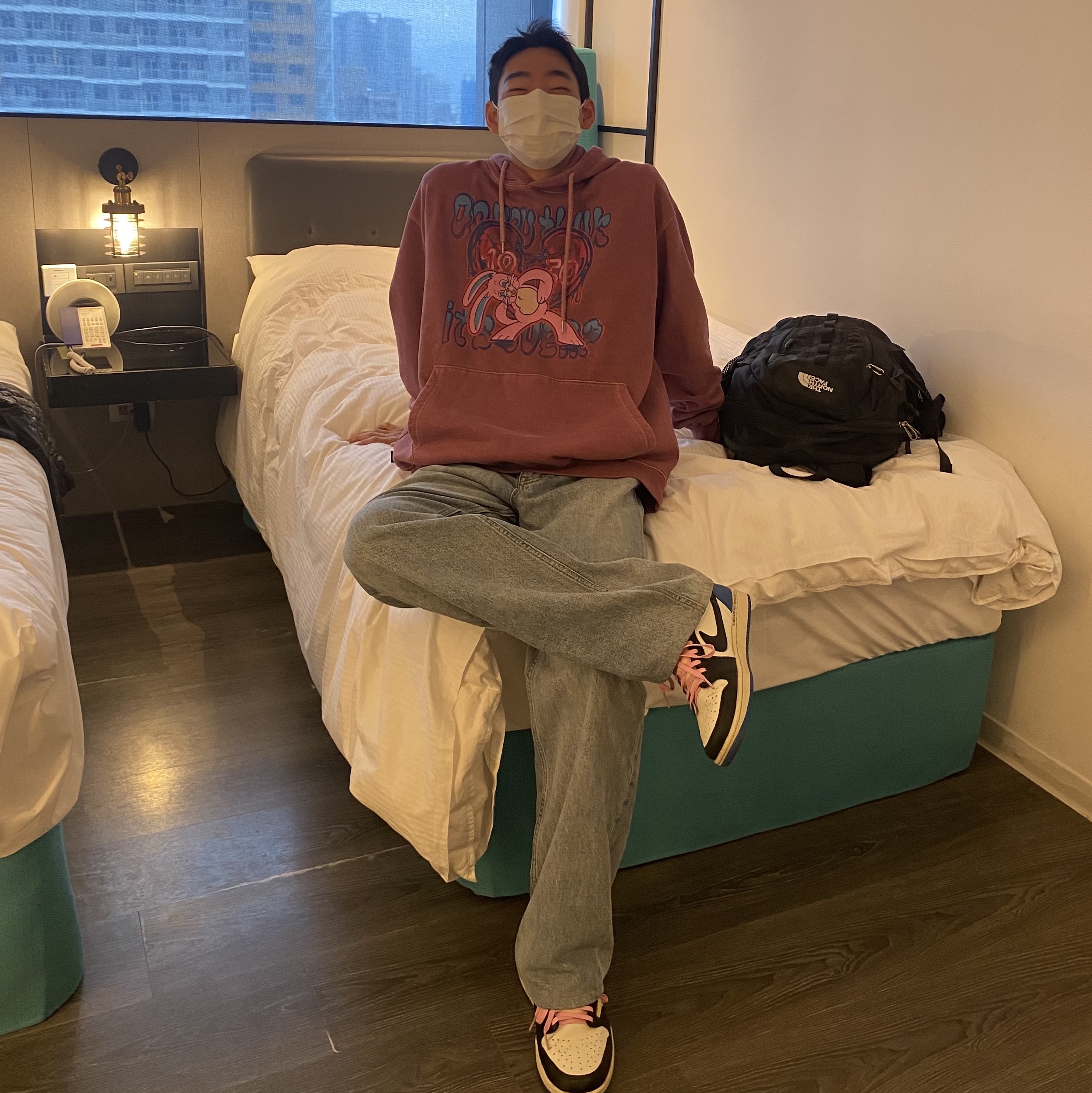 Jordan 1 x Travis Scott x Fragment Retro Low OG SP Military Blue 착용 스타일