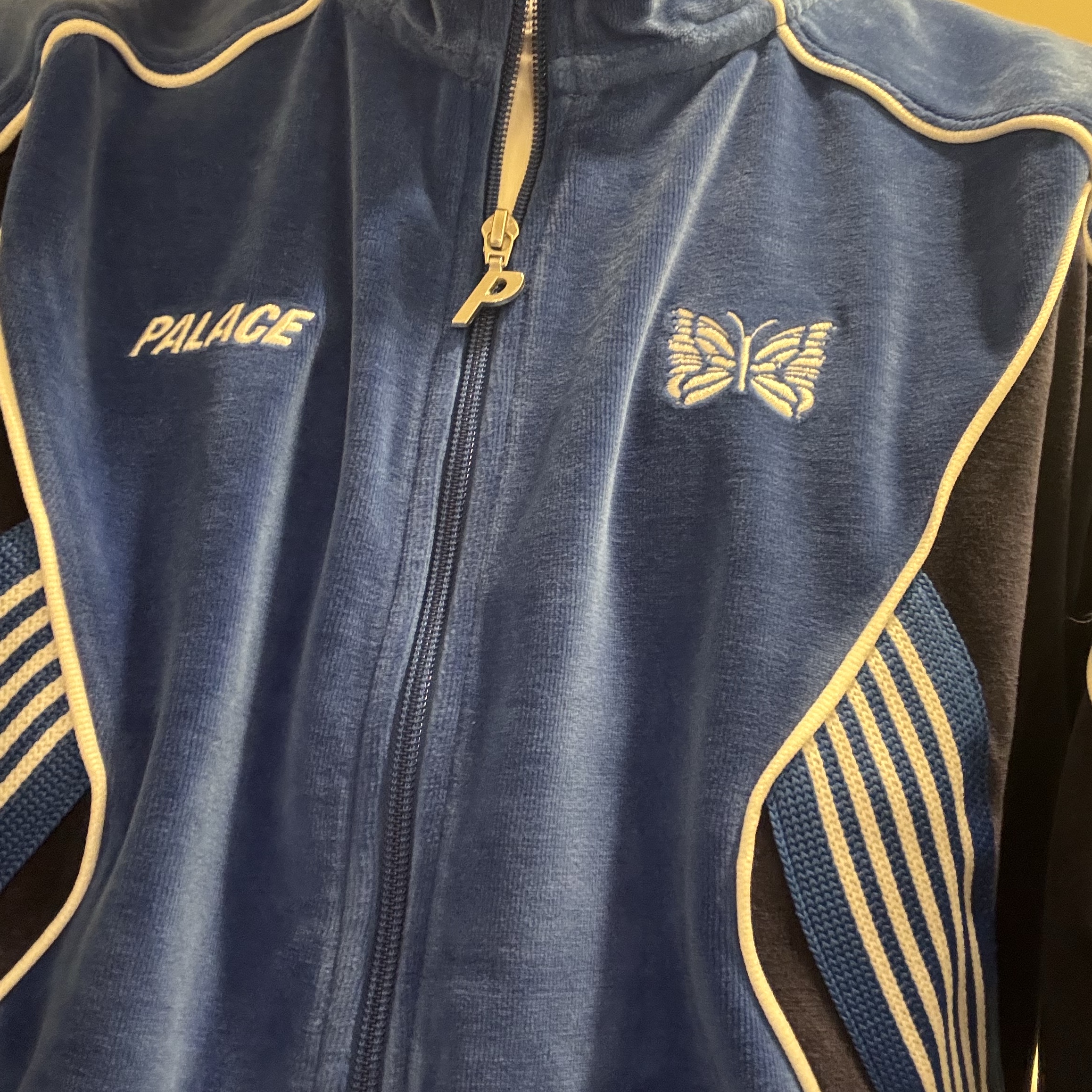 Palace x Needles Track Jacket Blue - 24FW 착용 스타일