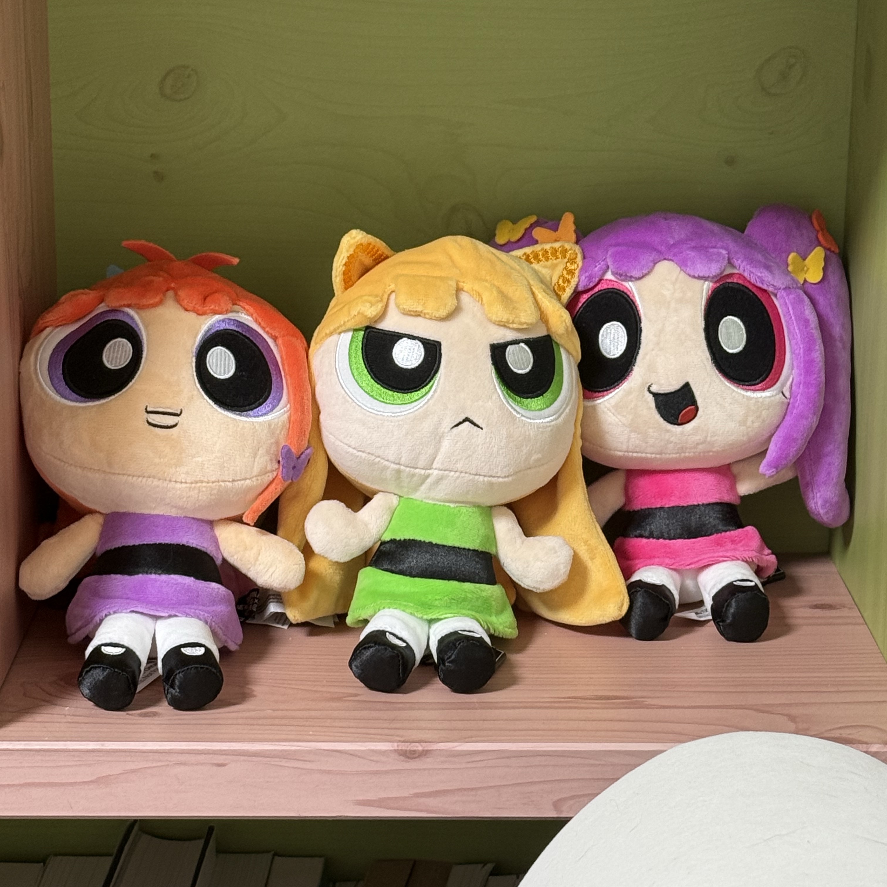 Newjeans x The Powerpuff Girls Doll Medium Haerin, Newjeans x The Powerpuff Girls Doll Medium Hyein 착용 스타일