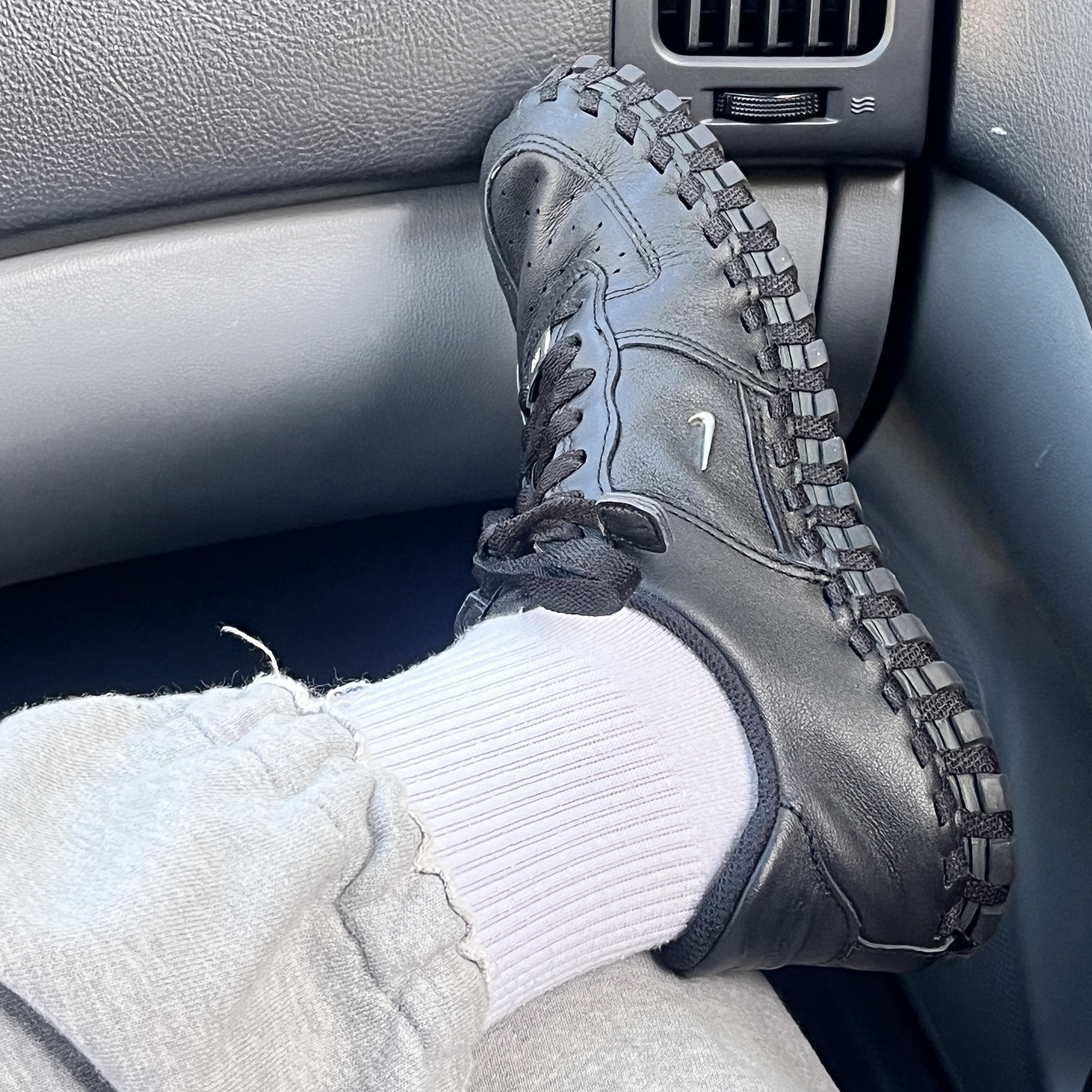 Nike x Jacquemus J Force 1 Low LX SP Black 착용 스타일