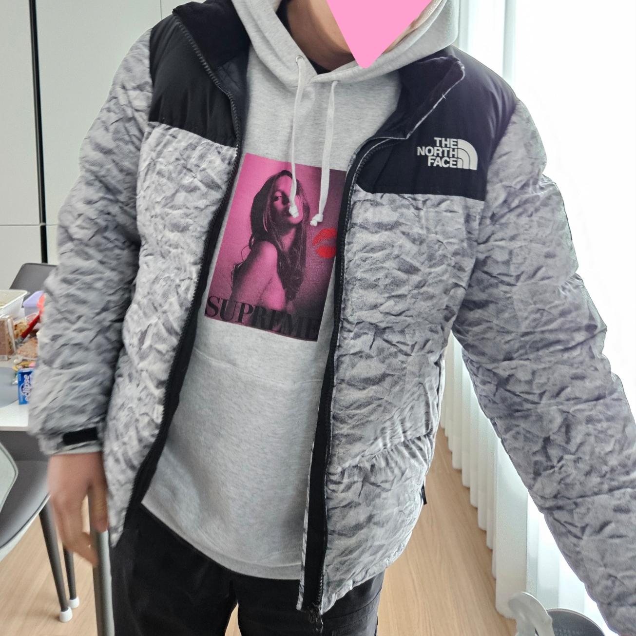 Supreme x Kate Moss Hooded Sweatshirt Ash Grey - 24FW 착용 스타일