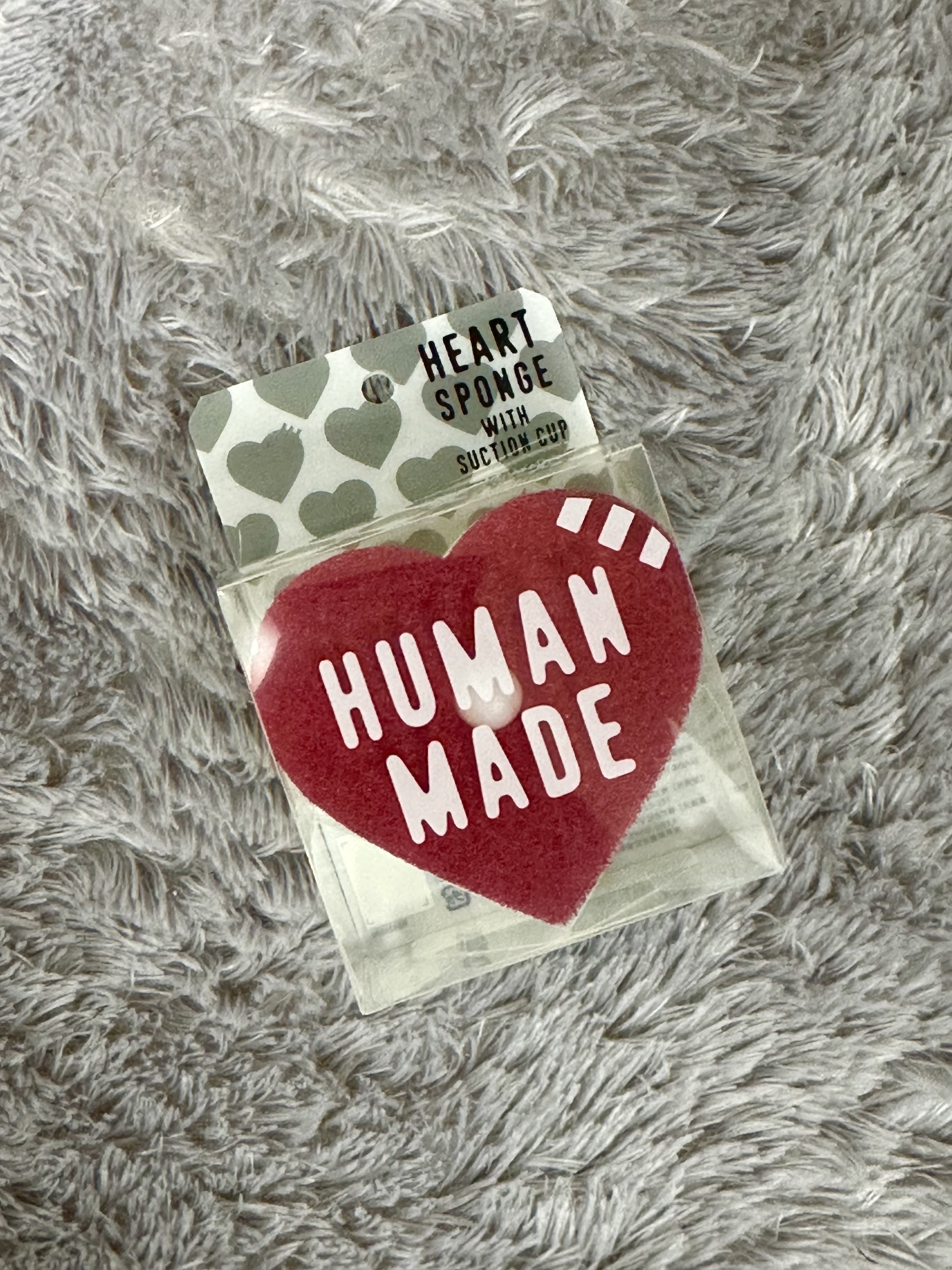 Human Made Heart Sponge Red 착용 스타일