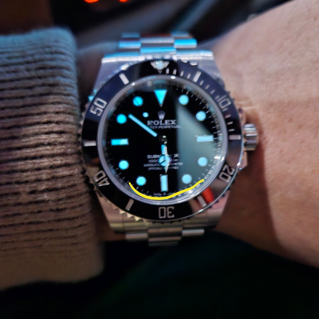 Rolex Submariner 41mm 124060 Black Oyster 착용 스타일