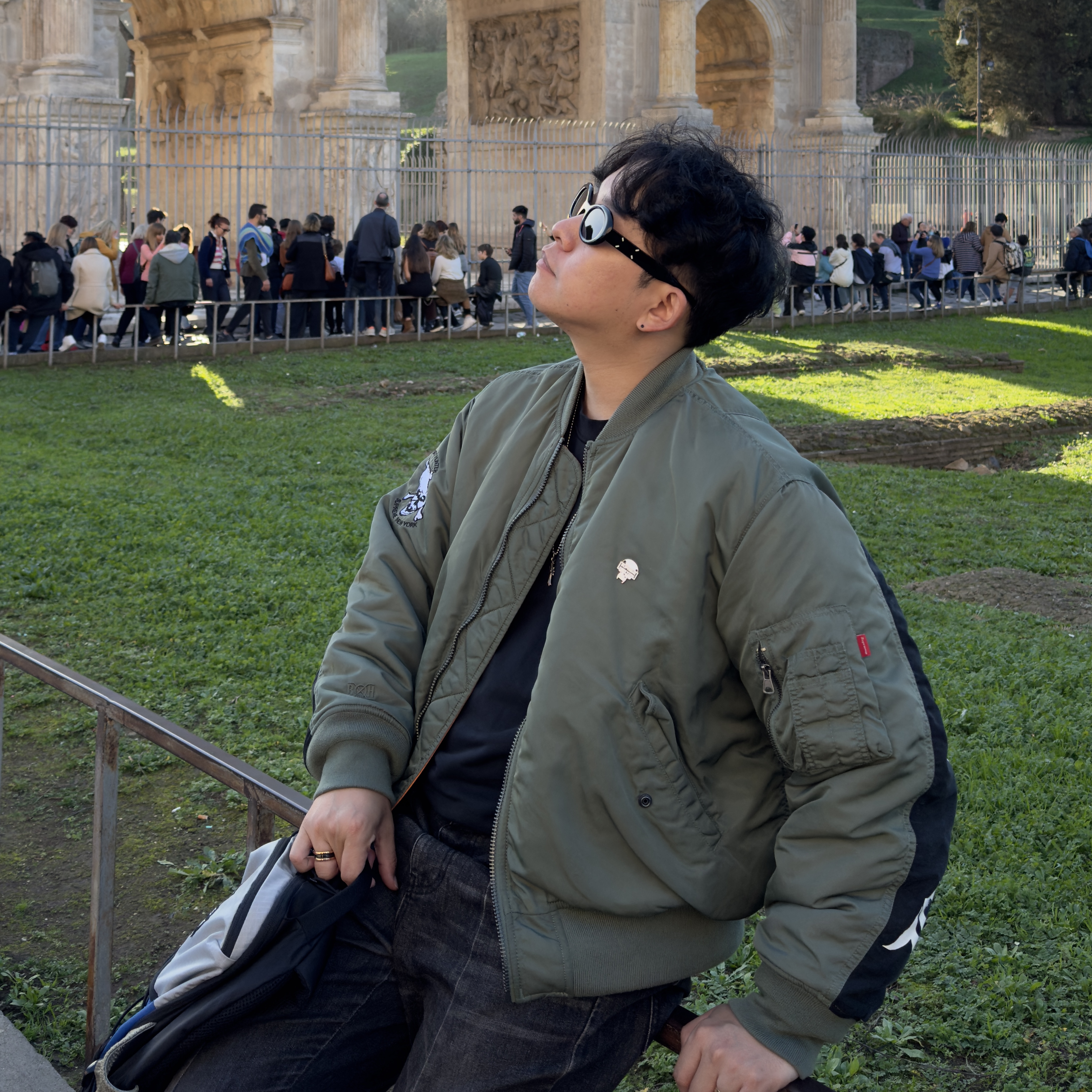 Supreme x Bounty Hunter MA-1 Jacket Olive - 23FW, Gentle Monster x Maison Margiela MM005 Black Black 착용 스타일