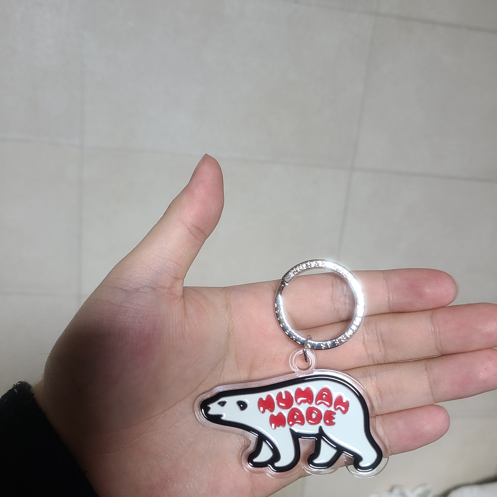 Human Made Animal Keychain White 착용 스타일