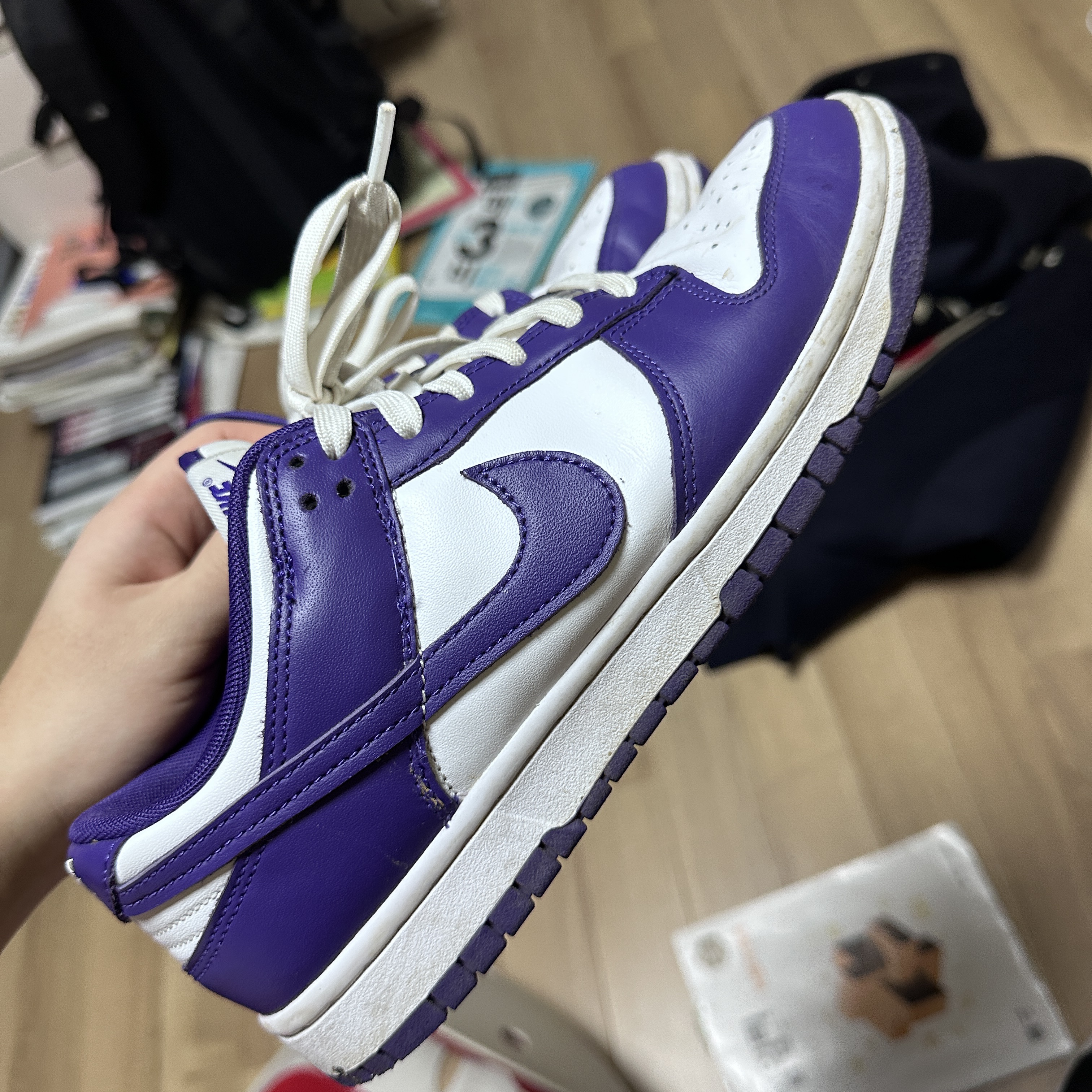 Stussy Sherpa Reversible Jacket Black, Nike Dunk Low Retro Championship Court Purple 착용 스타일 - 2