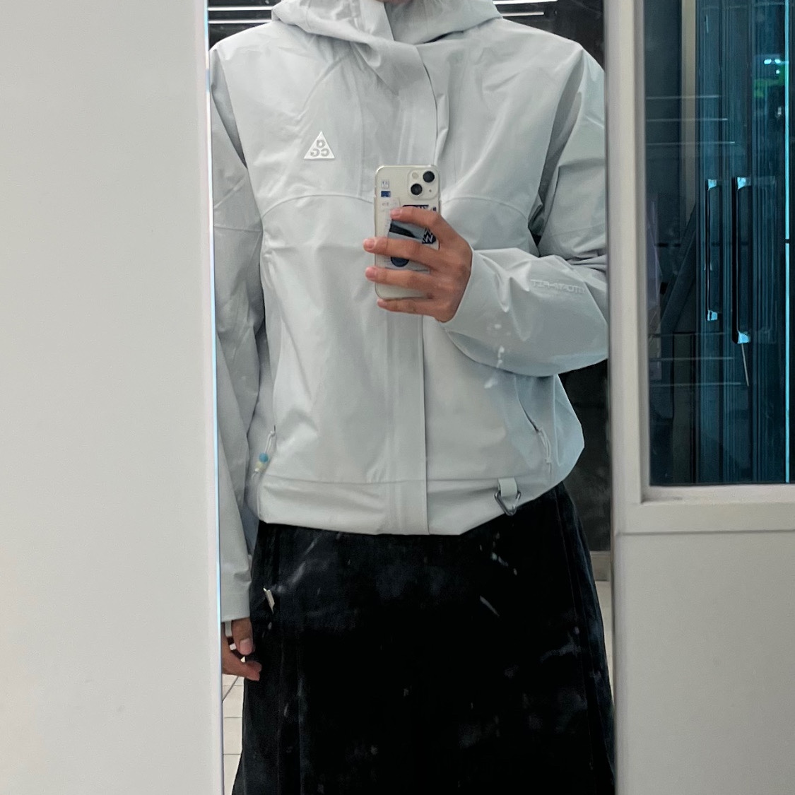 Nike ACG Storm-Fit ADV Cascade Rains Full Zip Jacket Photon Dust - Asia 착용 스타일 - 1
