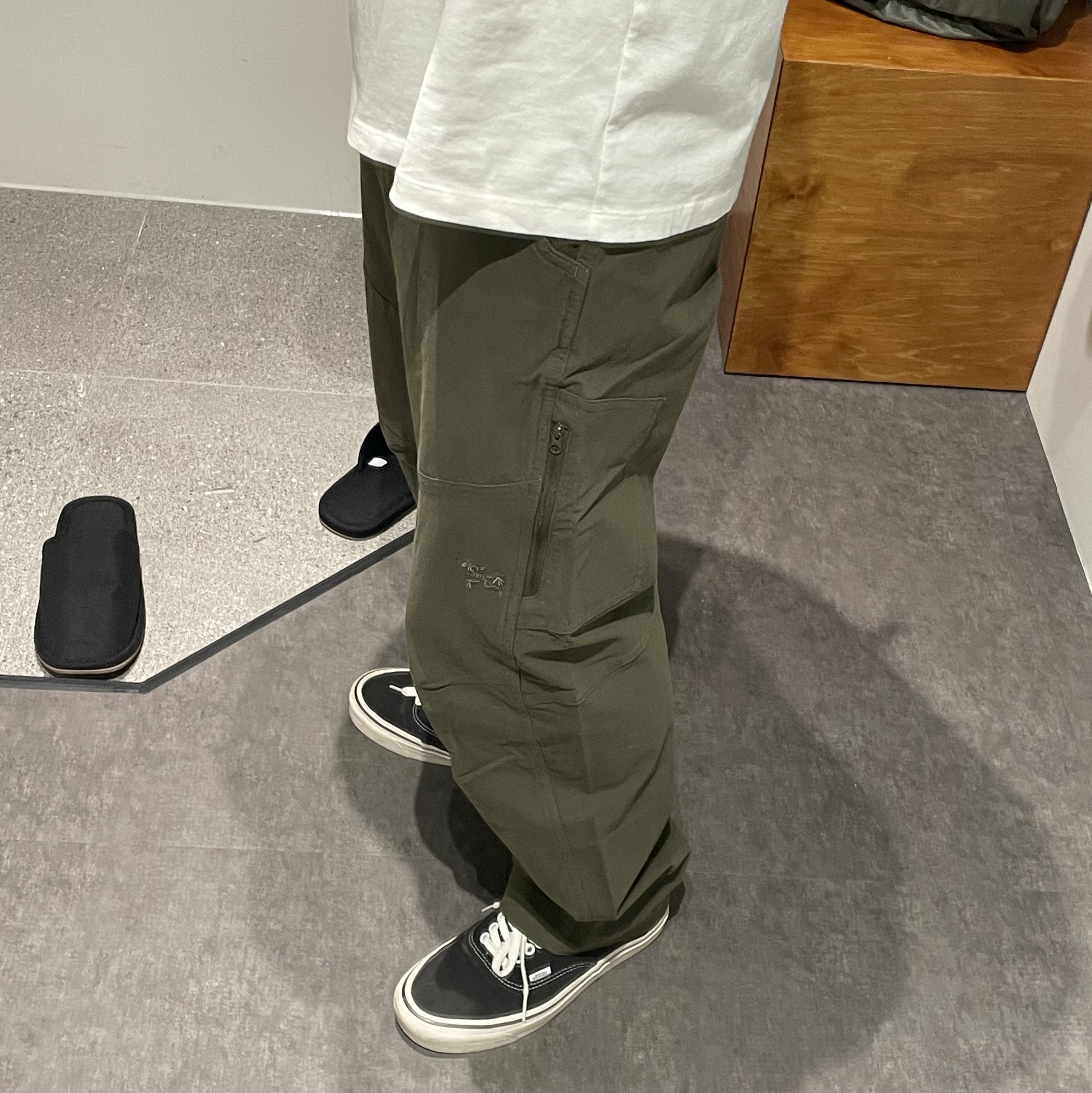 Arc'teryx Cronin Cotton Pants Tatsu 착용 스타일