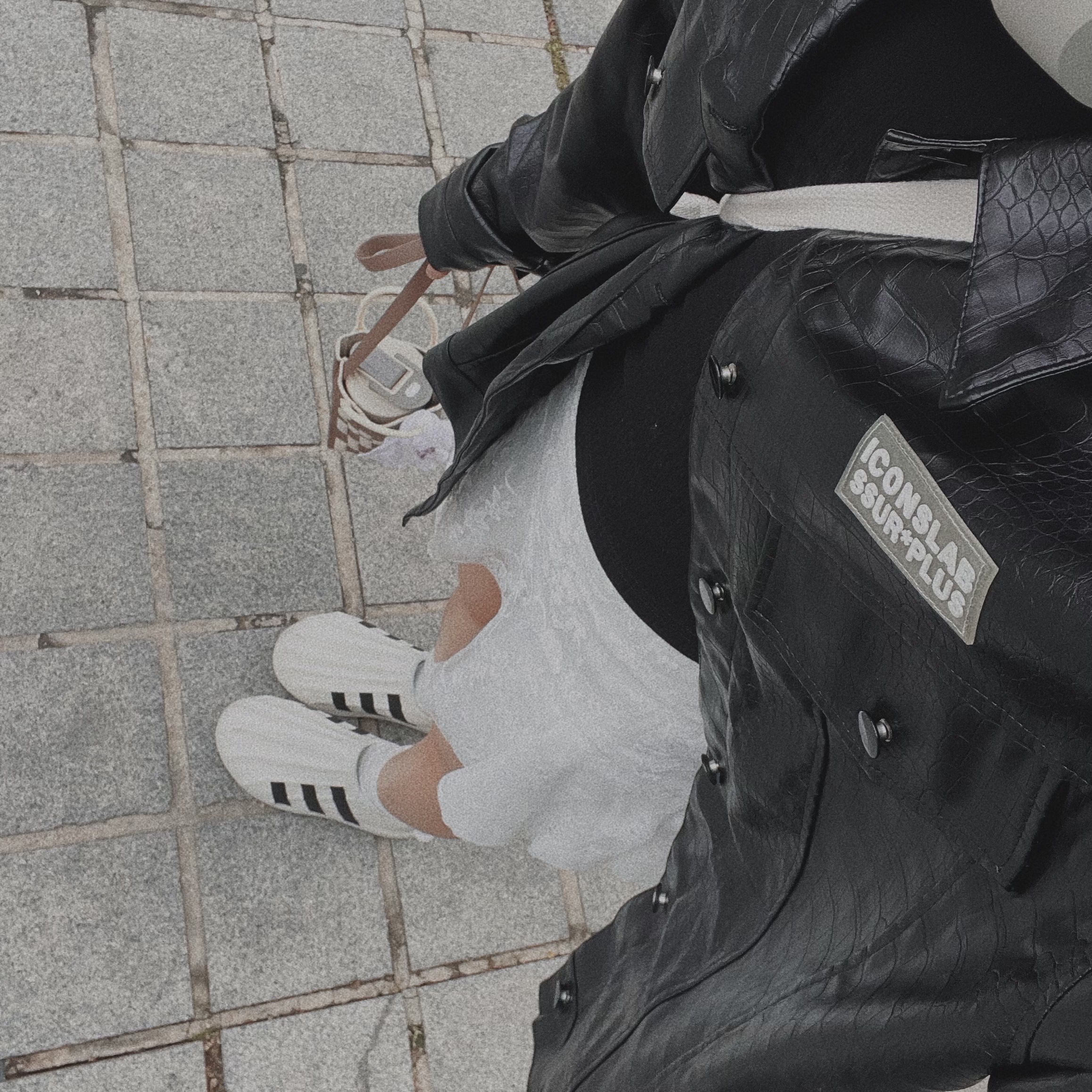 Adidas Adifom Superstar Core White 착용 스타일 - 1