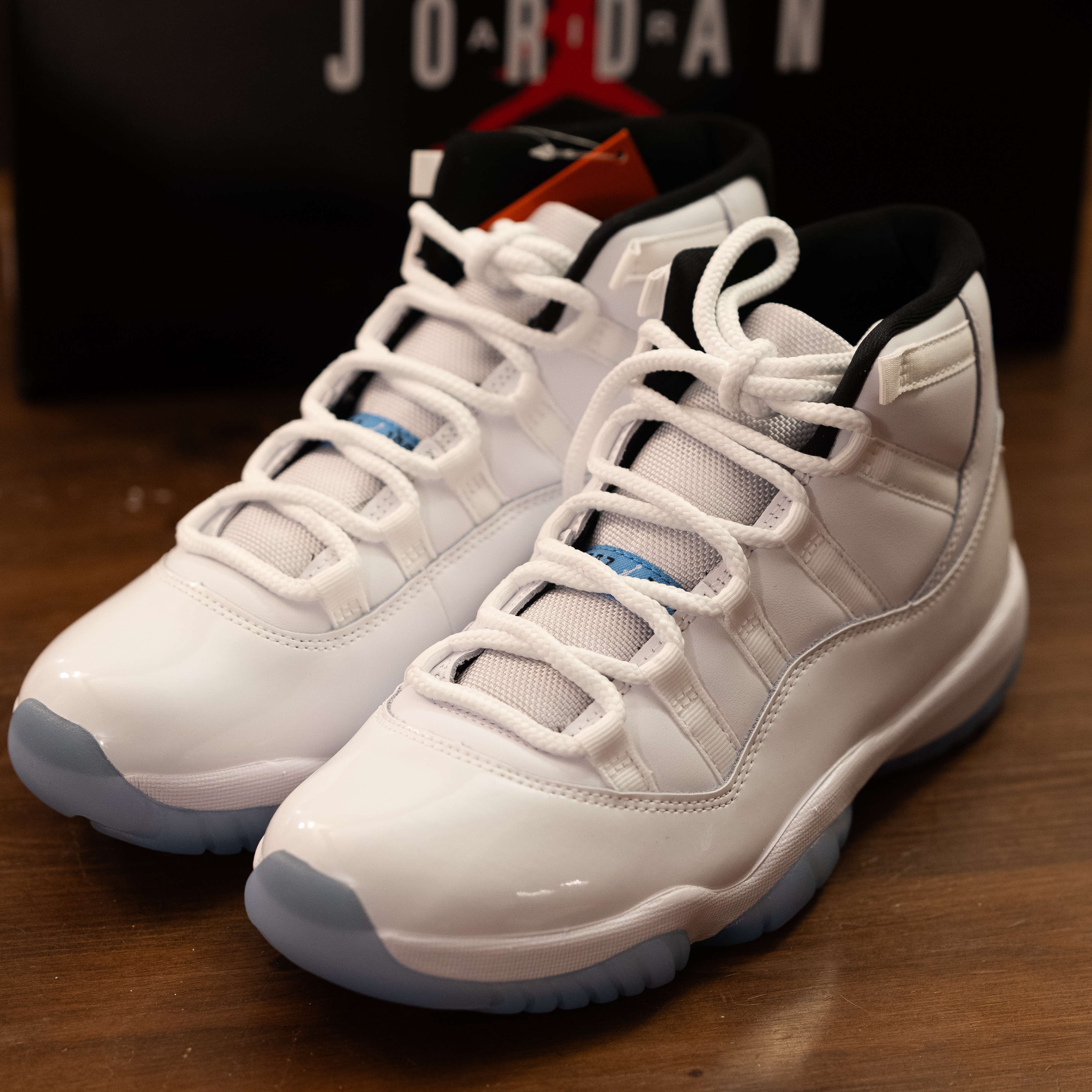 Jordan 11 Retro Legend Blue 2024 착용 스타일 - 1