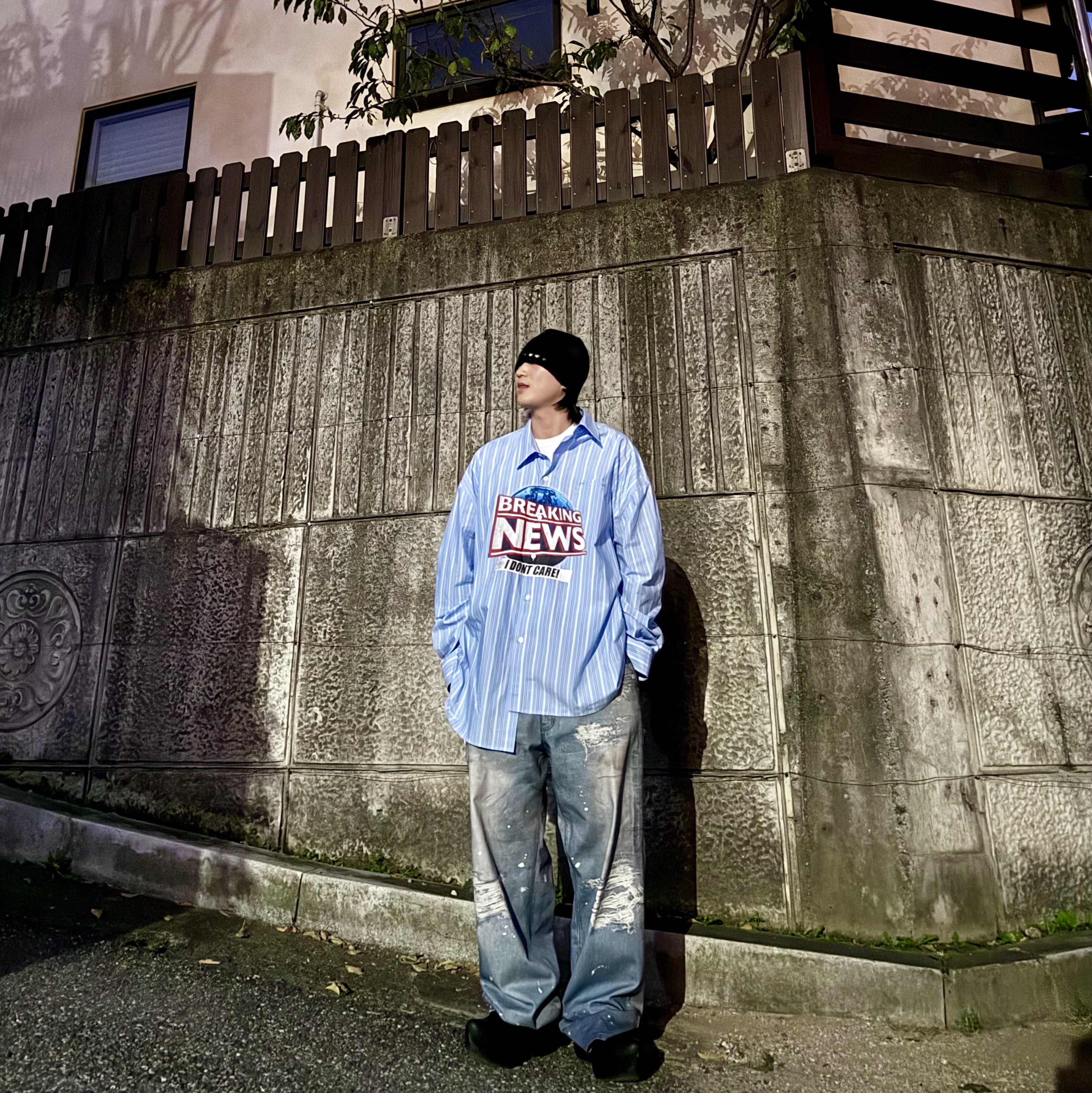 Project G/R Unbalanced Stripe Shirt Sky Blue, Project G/R Trompe-L’Oeil Denim Printed Pants Blue 착용 스타일 - 1