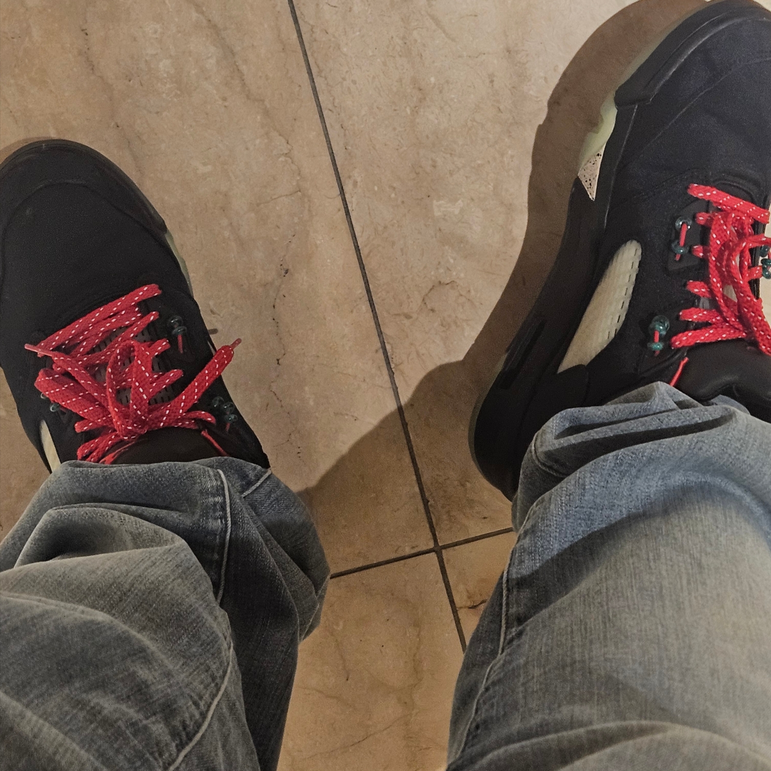 Jordan 5 x Clot Retro Low SP Anthracite 착용 스타일