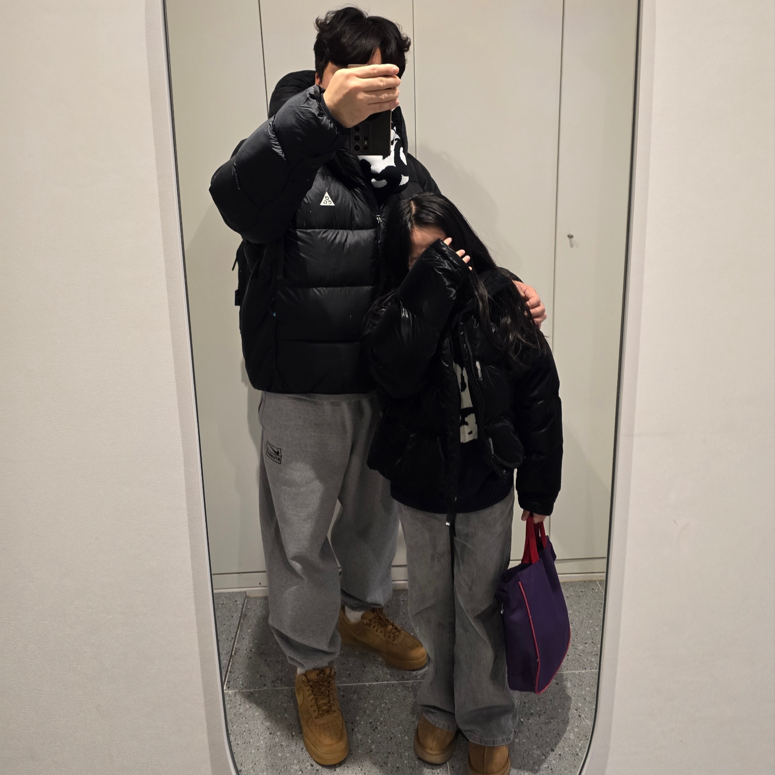 CDG Logo Check Muffler White Black, Nike Air Force 1 '07 WB Flax 착용 스타일 - 1