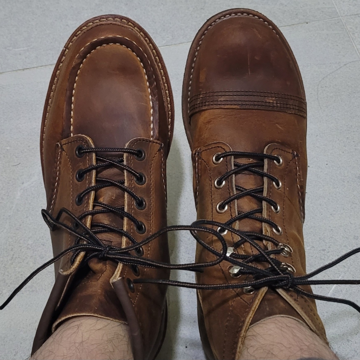 Red Wing 6 Inch Classic Moc Toe 1907 Copper Rough & Tough - D, Red Wing Iron Ranger 8085 Copper Rough & Tough - D 착용 스타일 - 1
