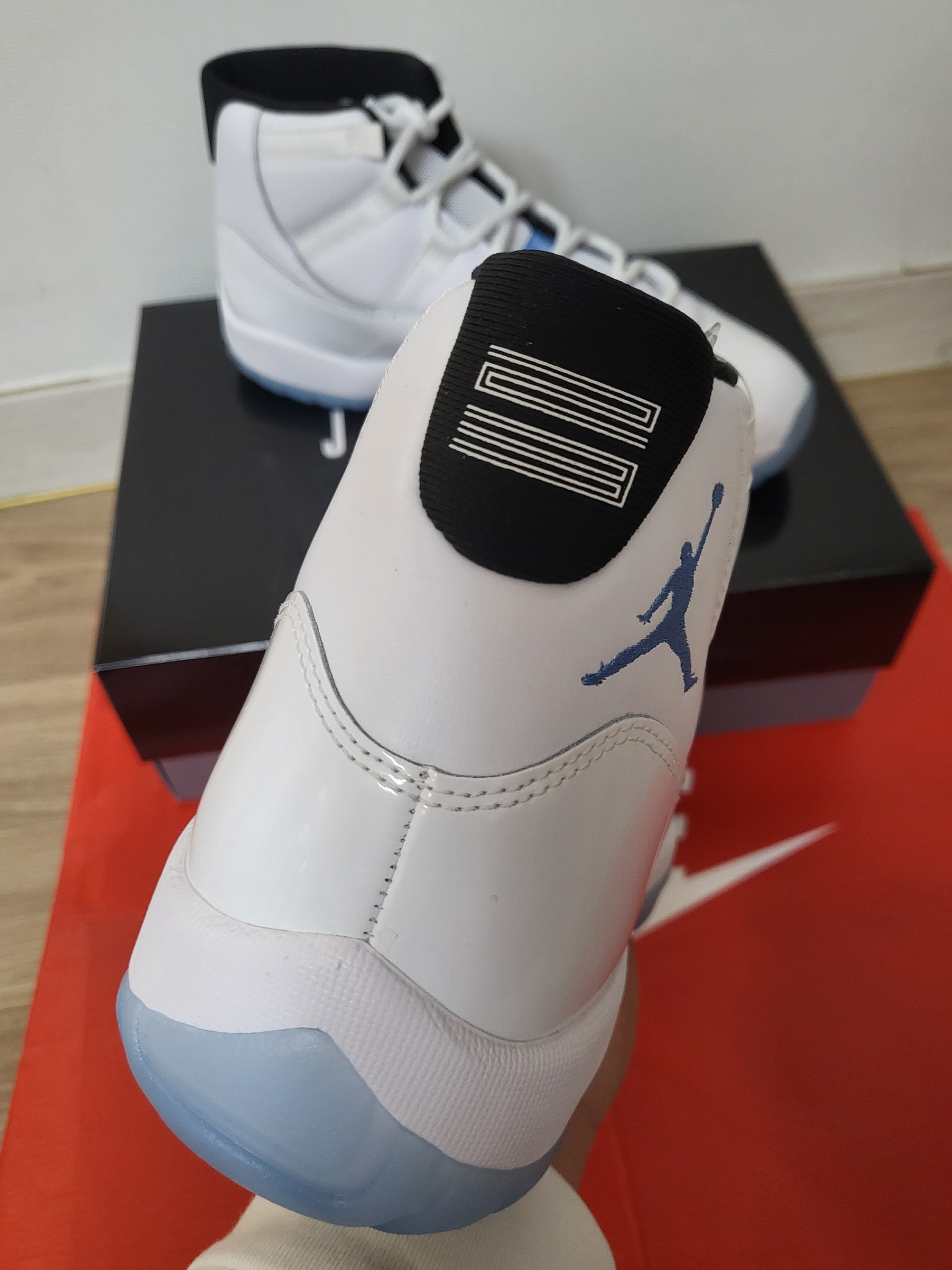 Jordan 11 Retro Legend Blue 2024 착용 스타일 - 2