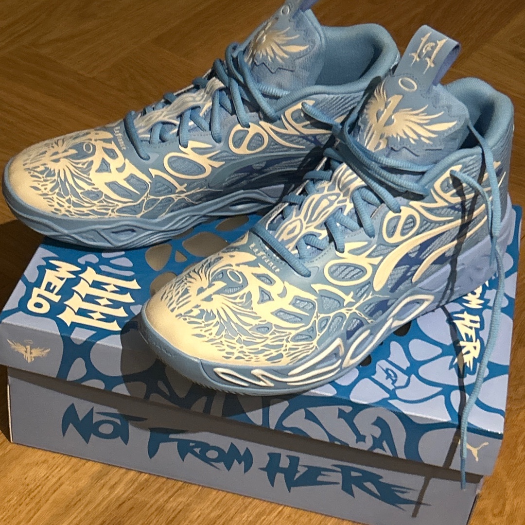 Puma MB.04 Lamelo Ball LaFrance Team Light Blue Cool Mid Gray 착용 스타일