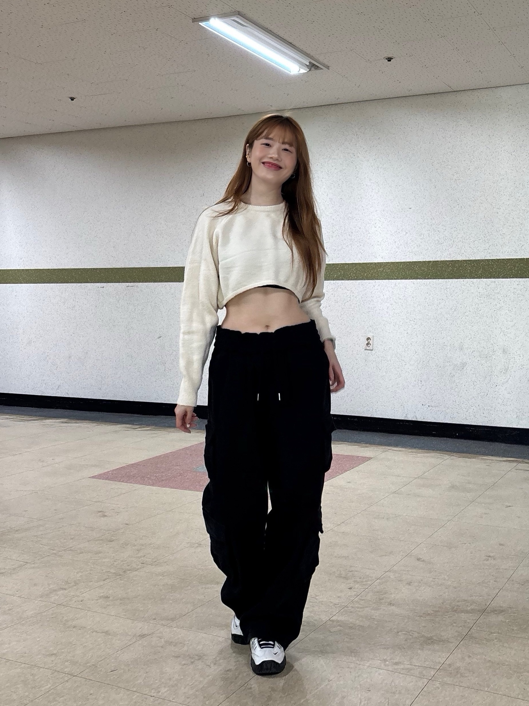 Nike x Ambush Air Adjust Force SP Summit White and Black 착용 스타일 - 1