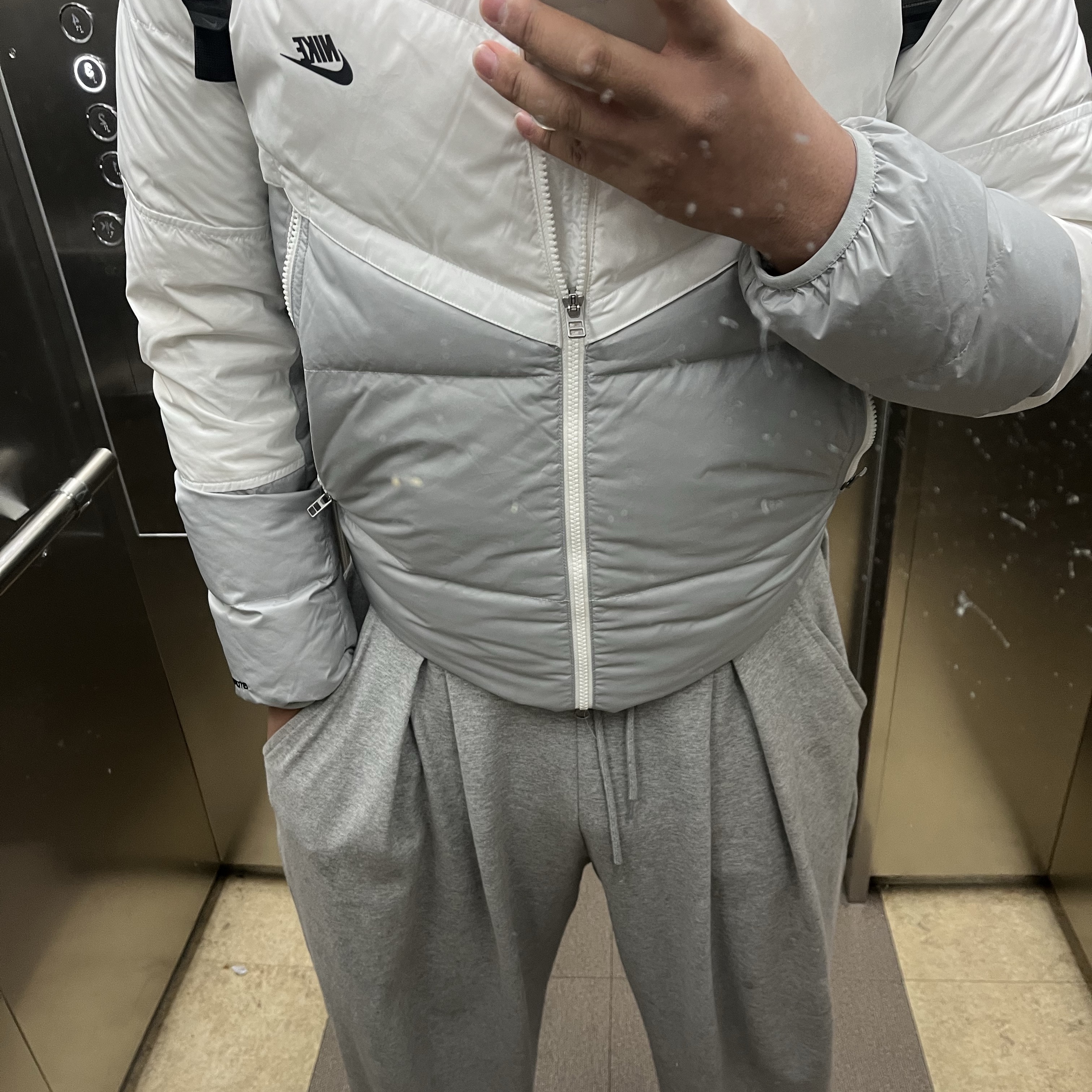 Nike NSW Storm-Fit Windrunner Hoodie Jacket White - Asia 착용 스타일