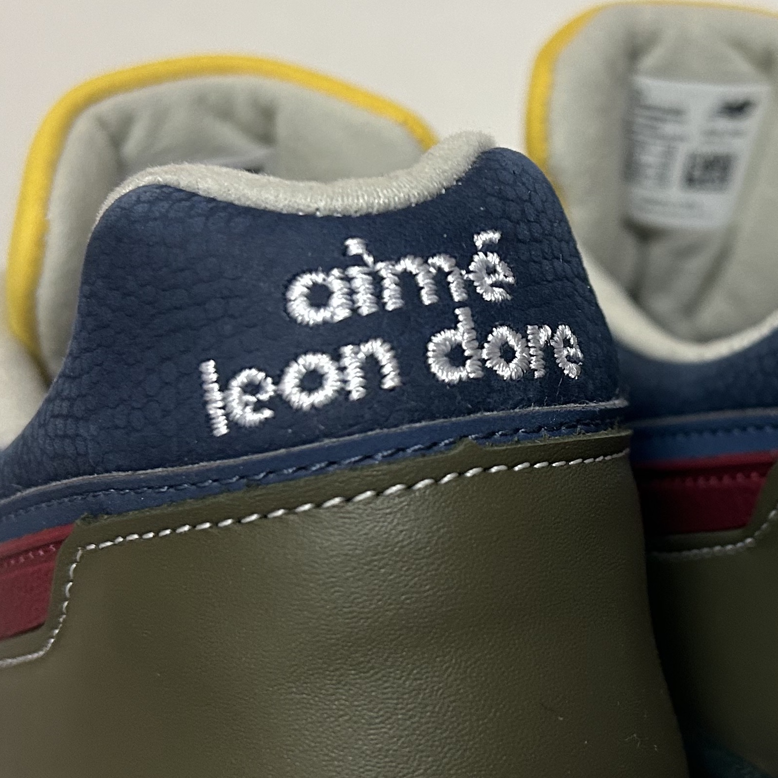 New Balance x Aime Leon Dore 997 Made in USA Dark Moss Angora 착용 스타일 - 4