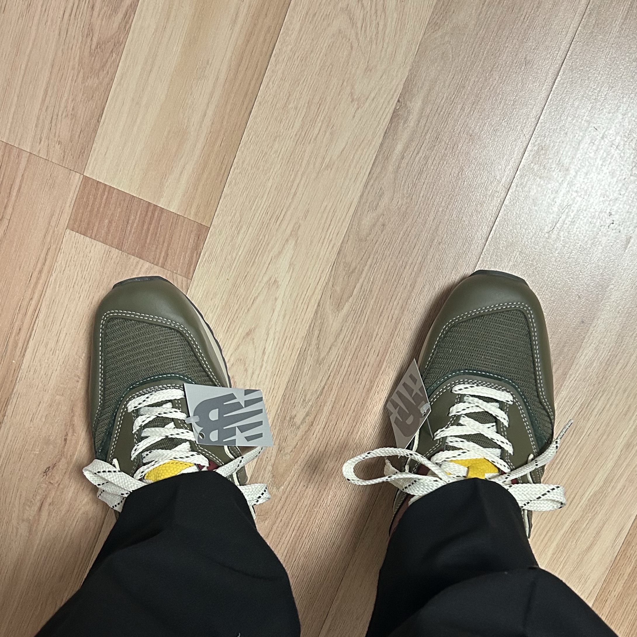 New Balance x Aime Leon Dore 997 Made in USA Dark Moss Angora 착용 스타일 - 8