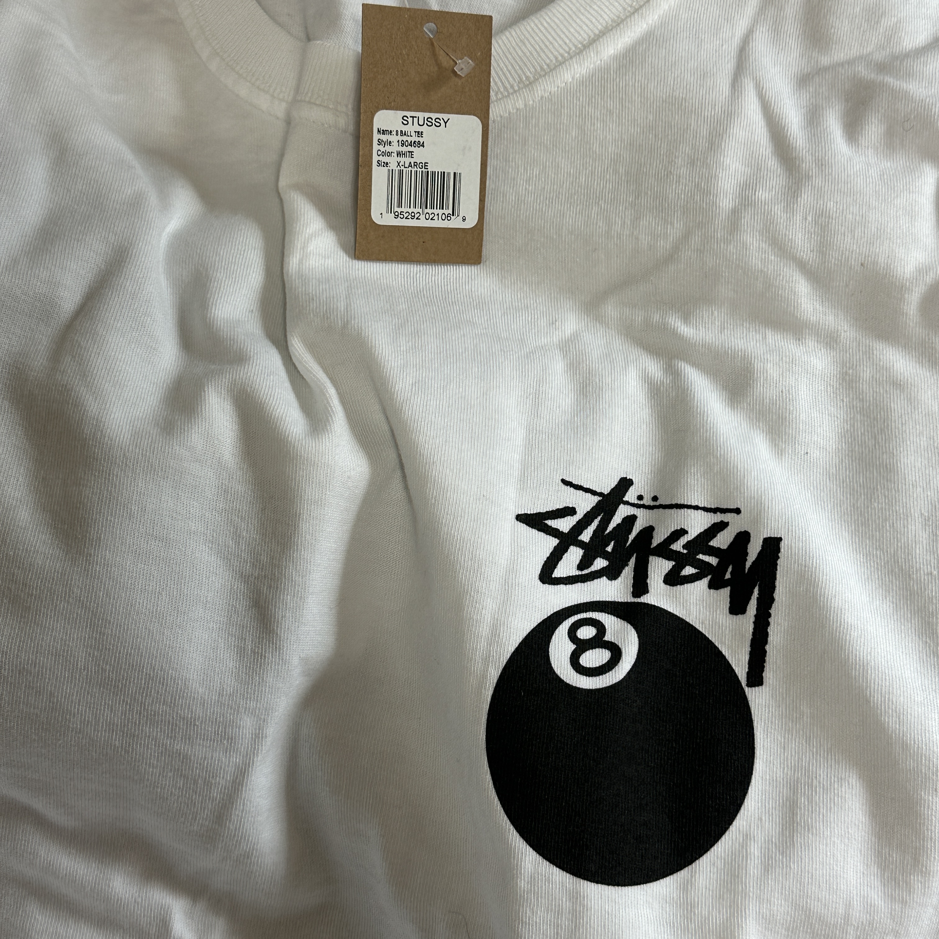 Stussy 8 Ball T-Shirt White 착용 스타일