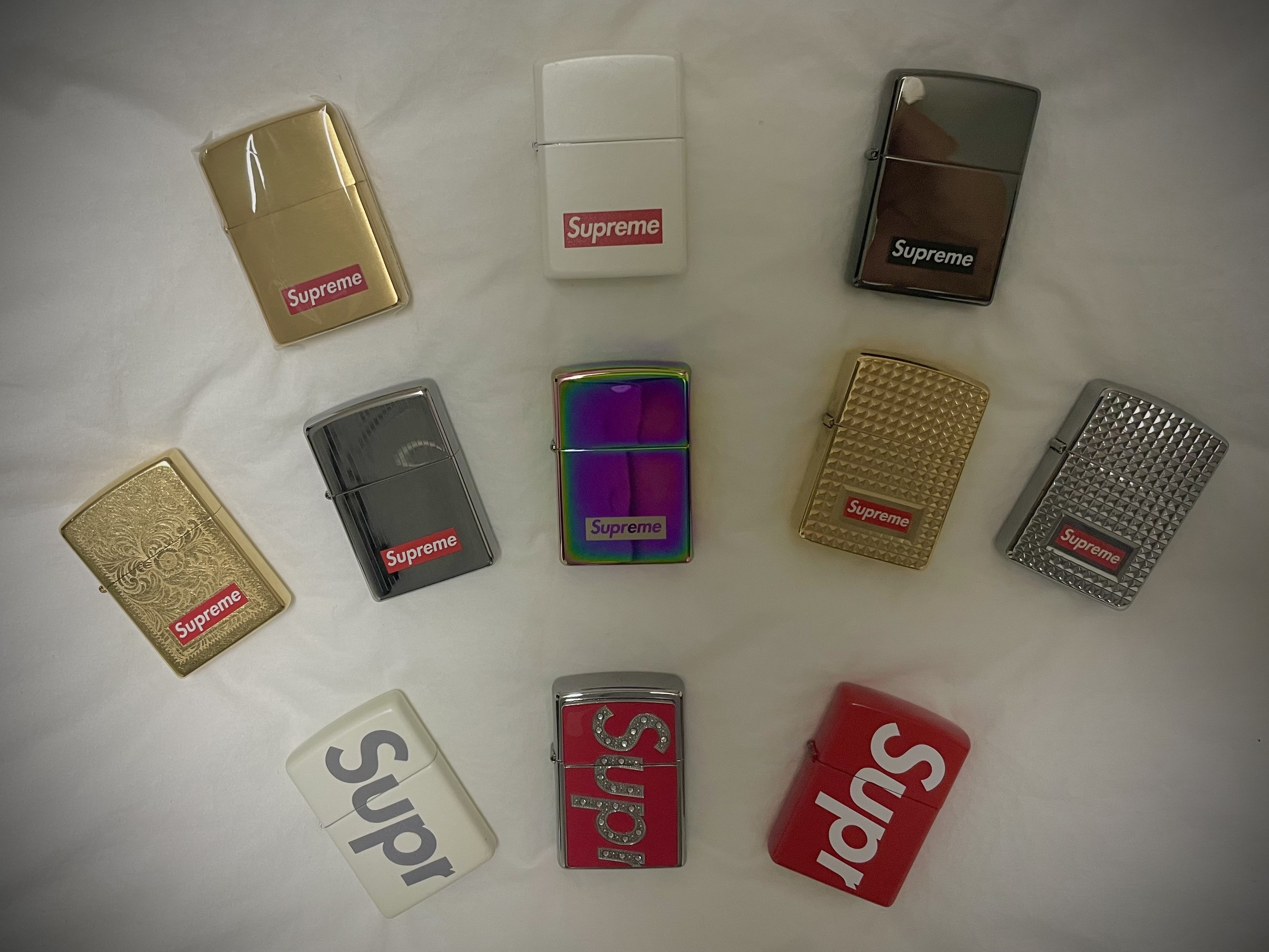 Supreme Logo Zippo Red, Supreme Swarovski Zippo Red - 20FW 착용 스타일
