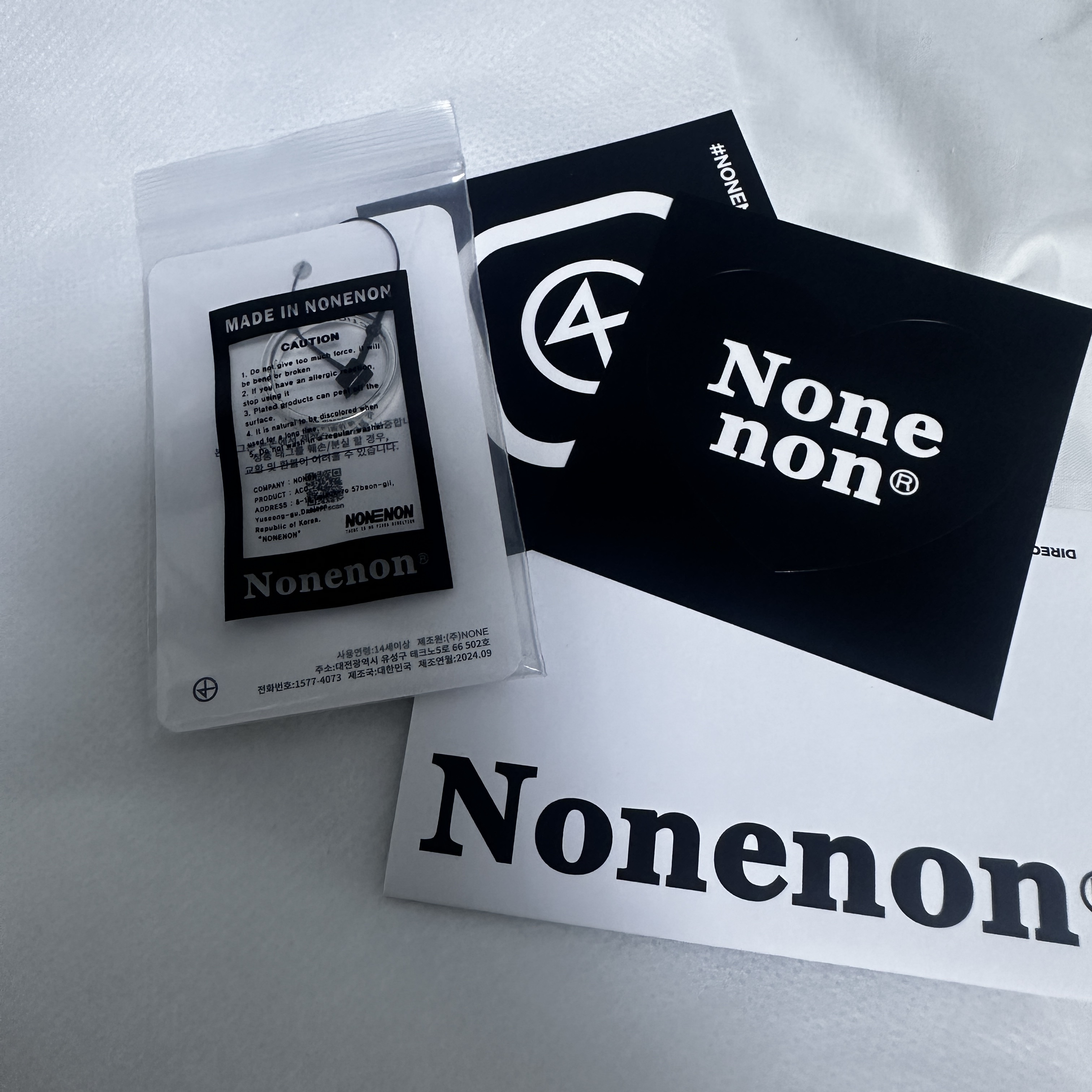 Nonenon Logo Flat Ring 3mm 착용 스타일 - 1
