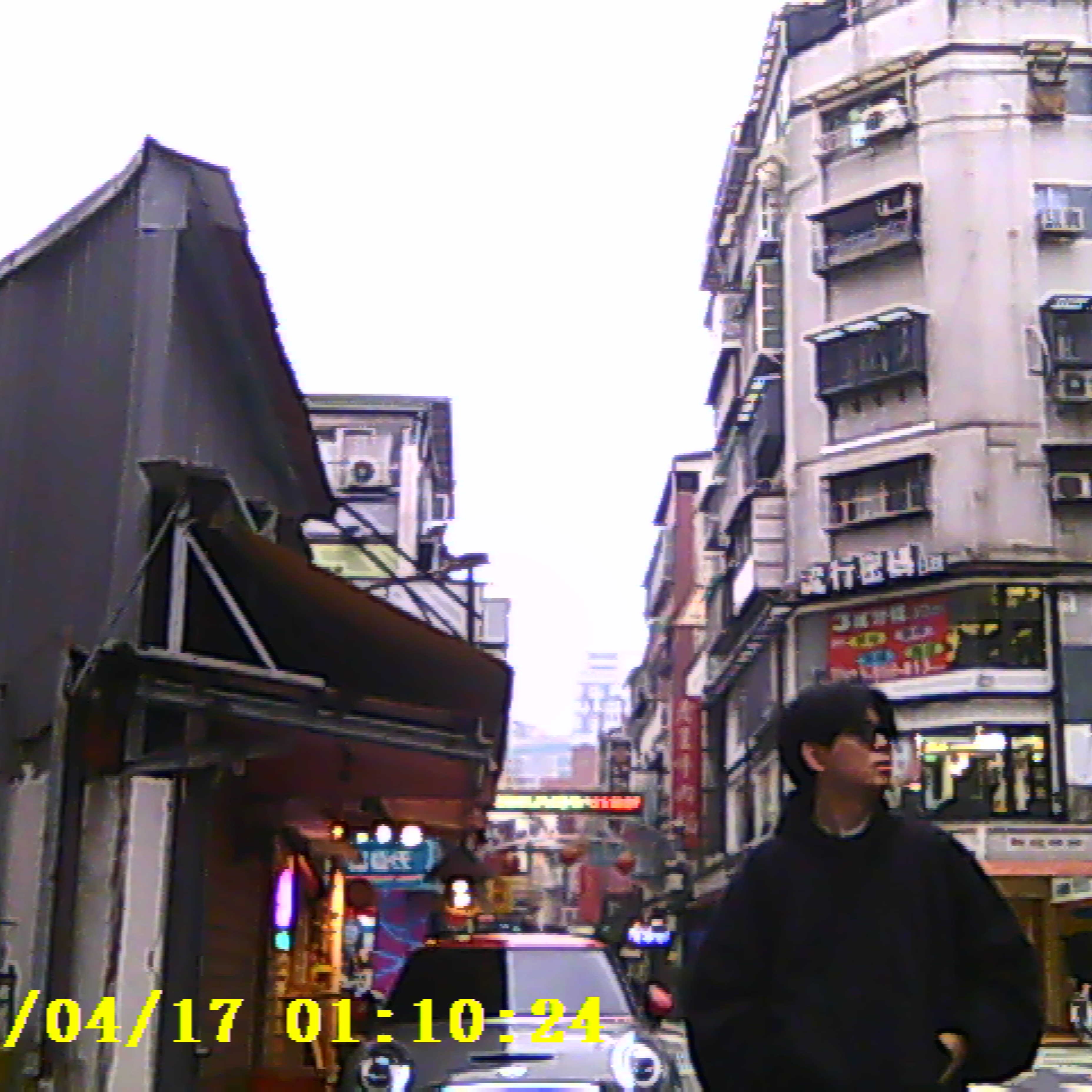 Yeezy Gap Engineered By Balenciaga Dove Hoodie Washed Black 착용 스타일 - 1