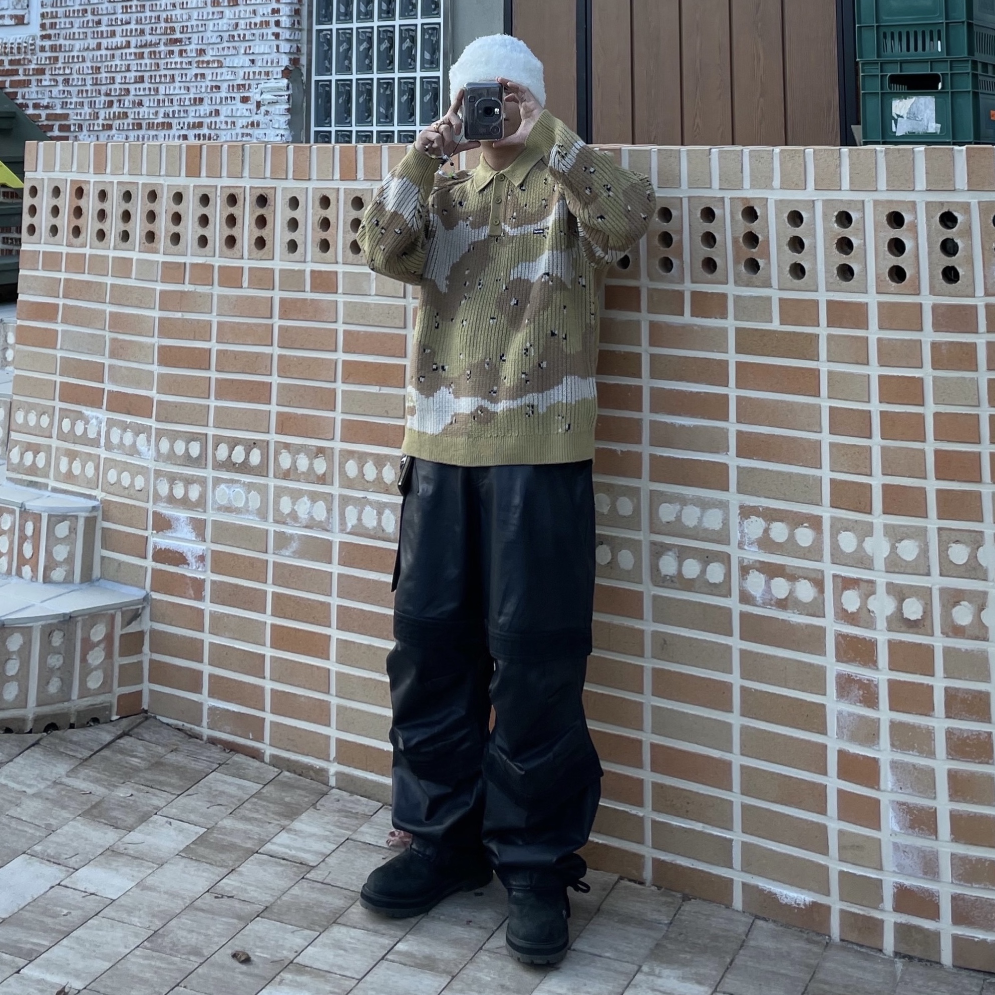 Supreme Small Box Polo Sweater Desert Camo - 24FW, Fujifilm Instax Mini Liplay Deep Bronze (Korean Ver.) 착용 스타일 - 1