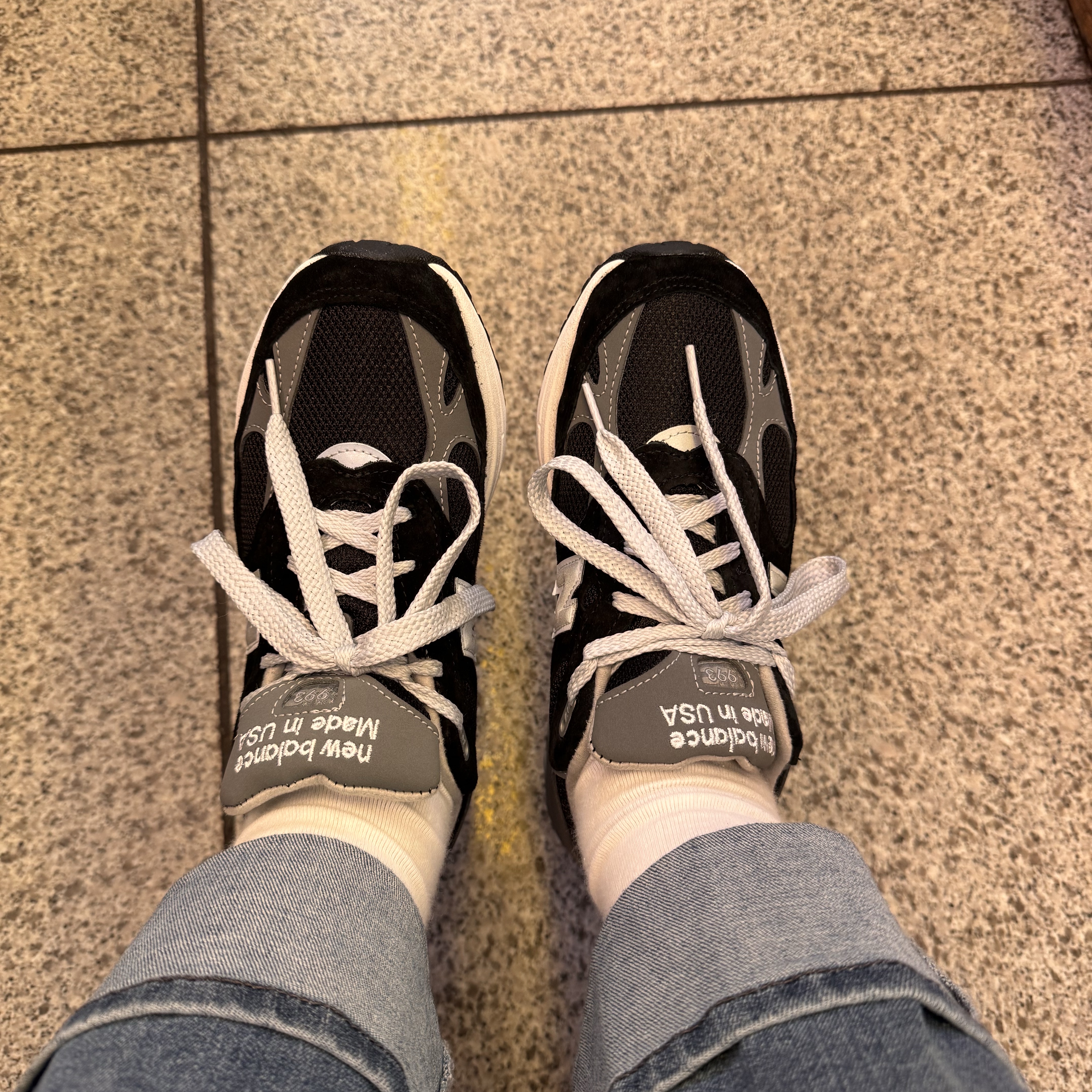 (W) New Balance 993 Made in USA Black - B Standard 착용 스타일 - 2