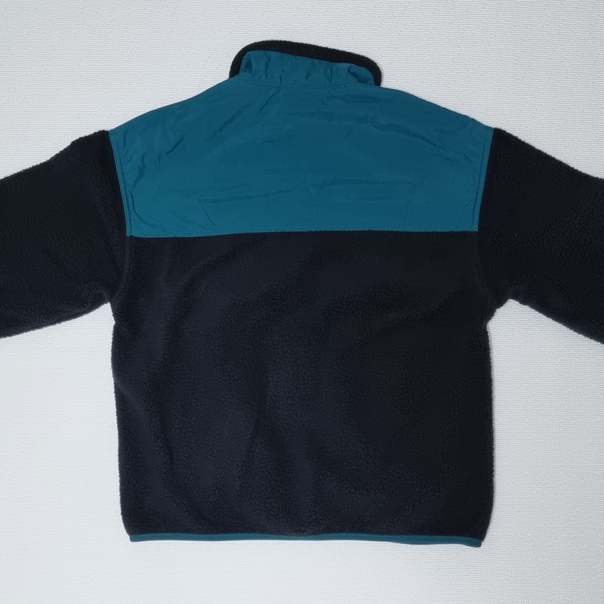 Puma x AMI Sherpa Jacket Puma Black 착용 스타일 - 3