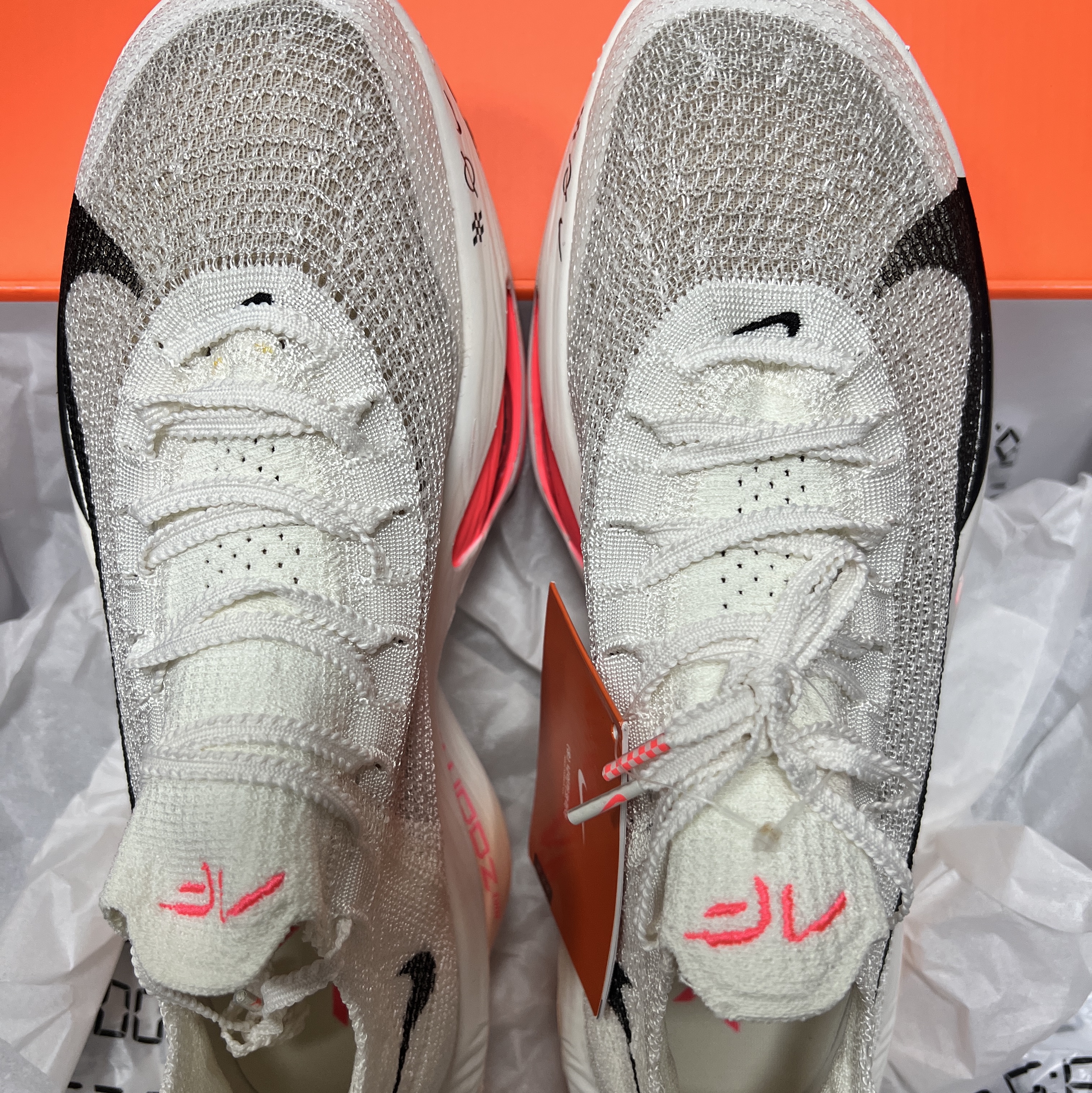 (W) Nike Air Zoom Alphafly Next% 3 Sail Crimson Tint 착용 스타일 - 1