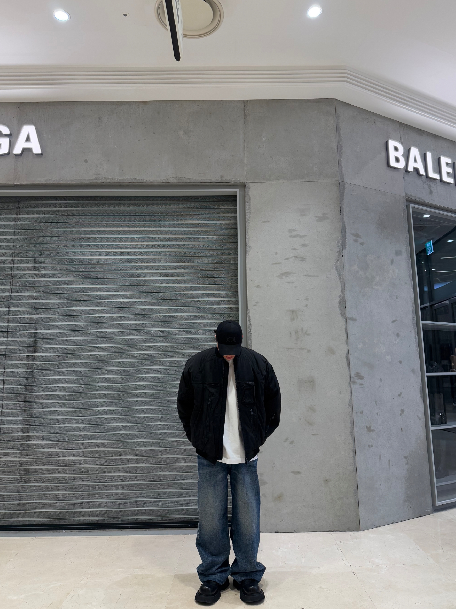 Nonnod Double Pocket Japanese Denim Mid Blue, Undermycar Juggernaut Double Back Zip Steroid Bomber Triple Black - 23SS 착용 스타일 - 6