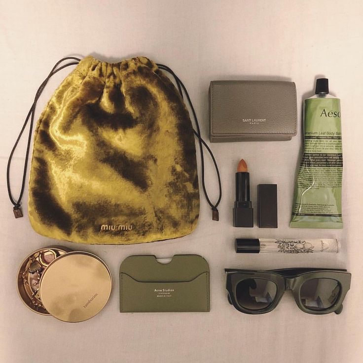 Aesop Reverence Aromatique Hand Balm 75ml, Acne Studios Elmas Large Card Holder Dusty Green 착용 스타일