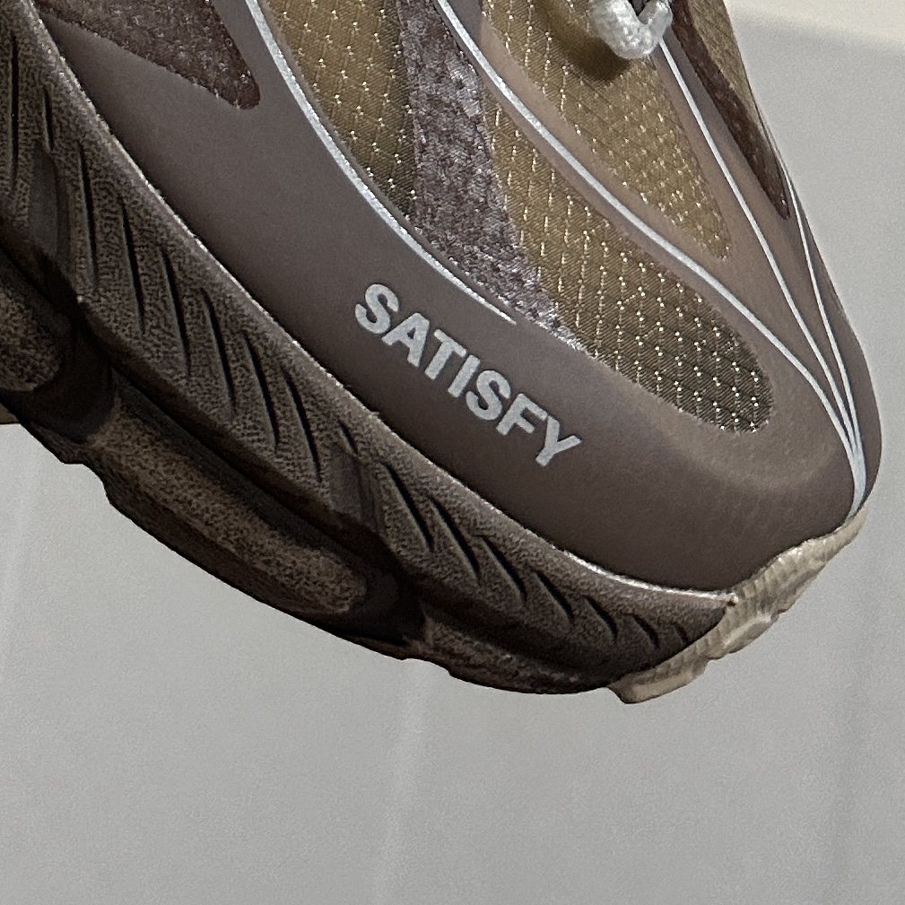 Hoka x Satisfy Mafate Speed 4 Lite Rubber 착용 스타일