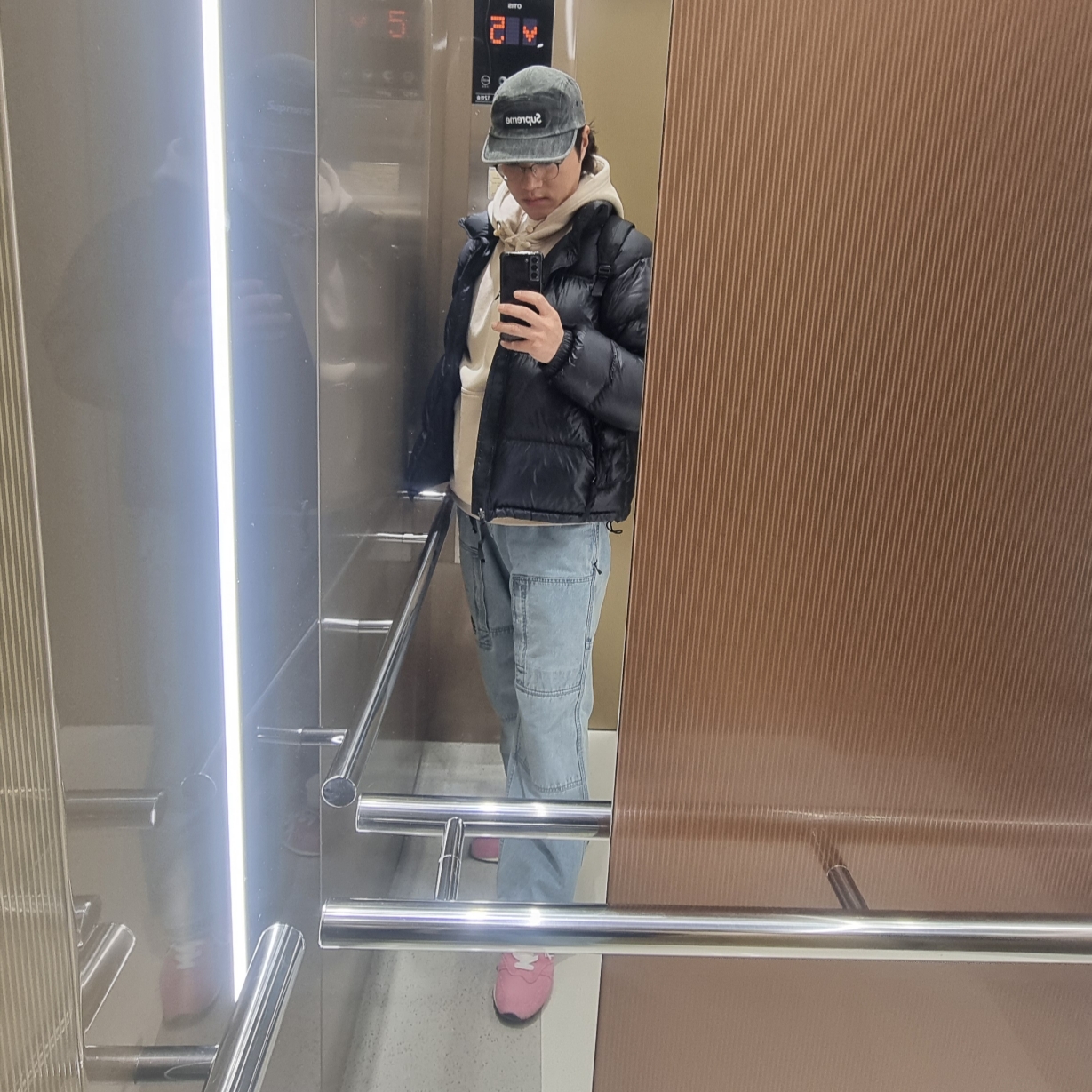 Supreme Coated Denim Camp Cap Black - 24SS, Nike ACG Therma-Fit Pullover Fleece Hoodie Sanddrift - Asia 착용 스타일