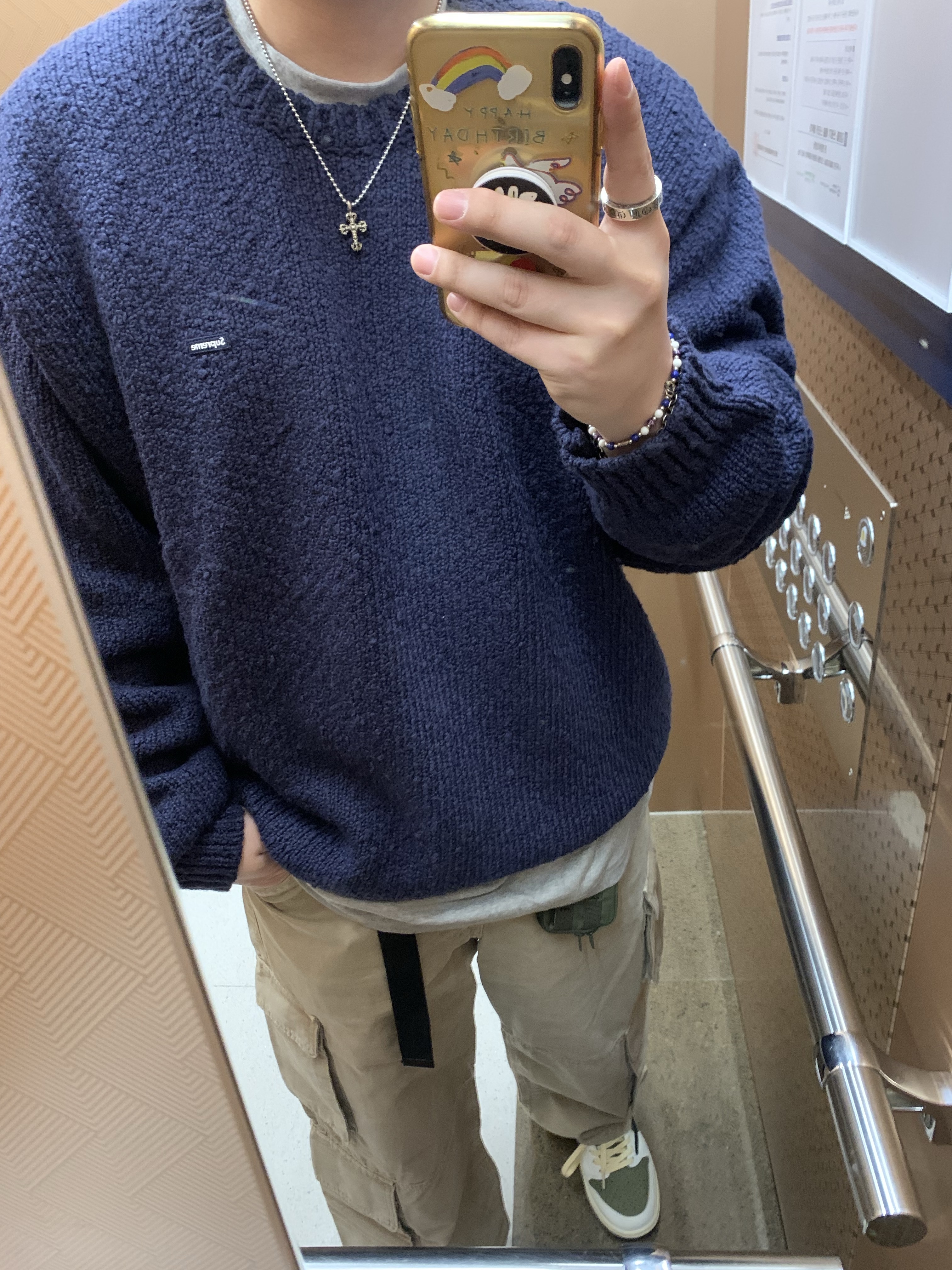 Jordan 1 x Travis Scott Retro Low OG SP Reverse Olive, Human Made Military Card Case Olive Drab 착용 스타일