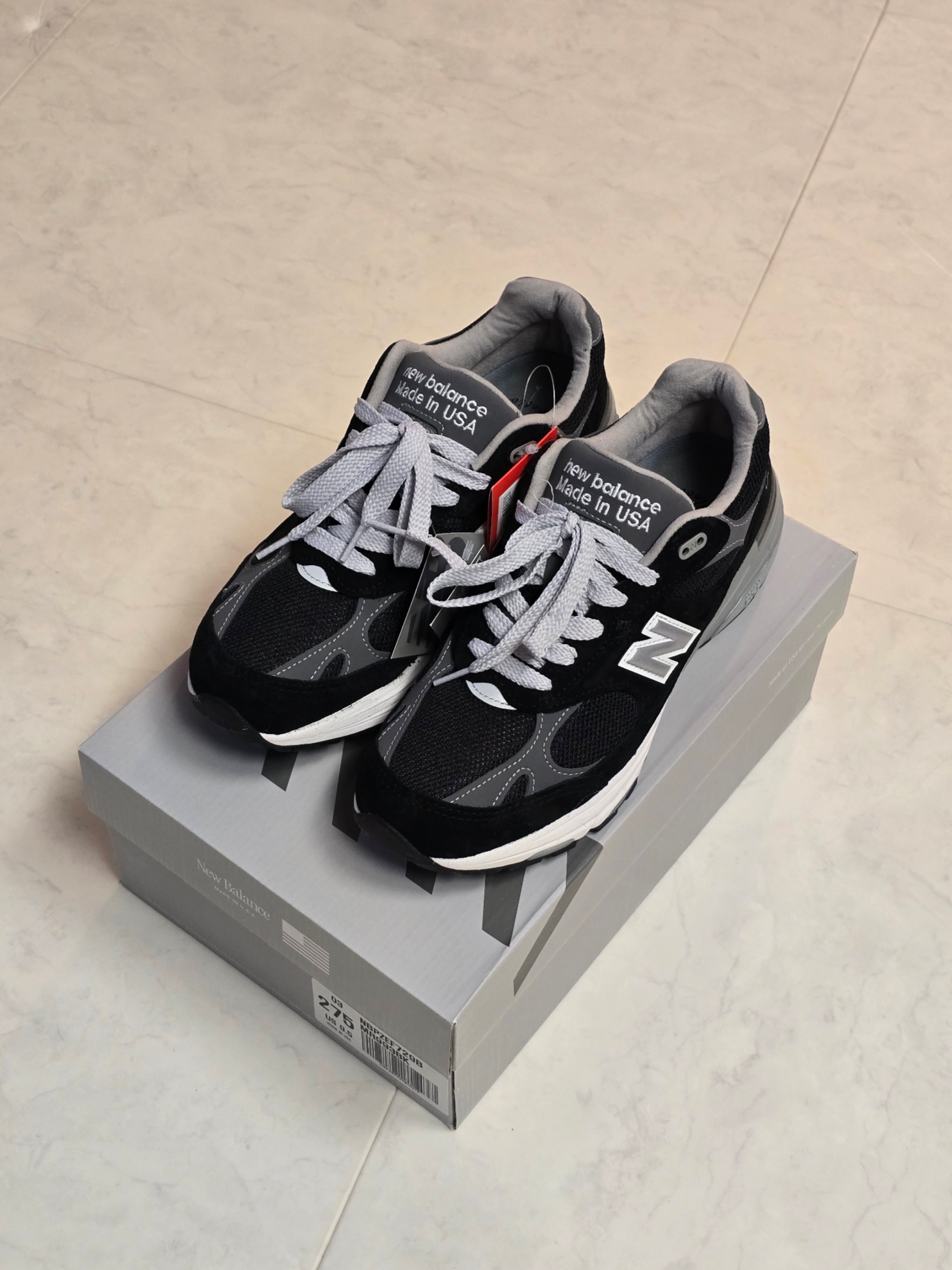 New Balance 993 Made in USA Black - D Standard 착용 스타일 - 2