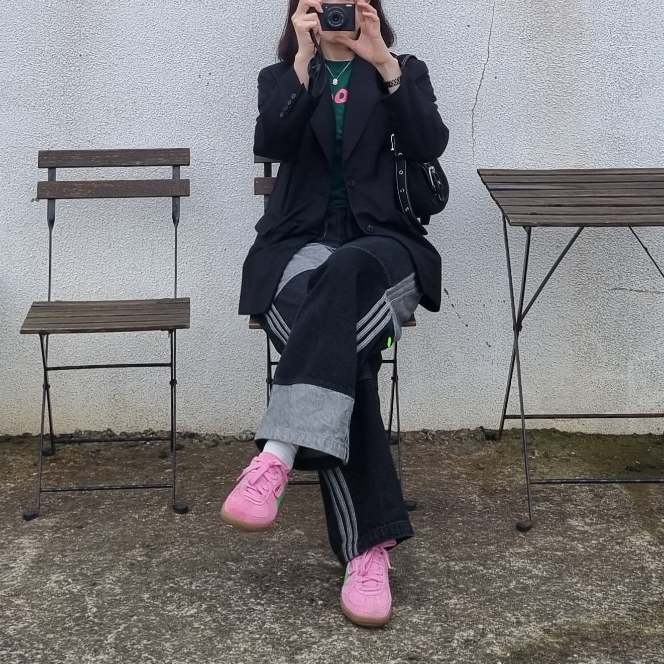 (W) Adidas x Kseniaschnaider Patchwork Jeans True Black Denim - KR Sizing, Puma Palermo Special Pink Delight Green 착용 스타일