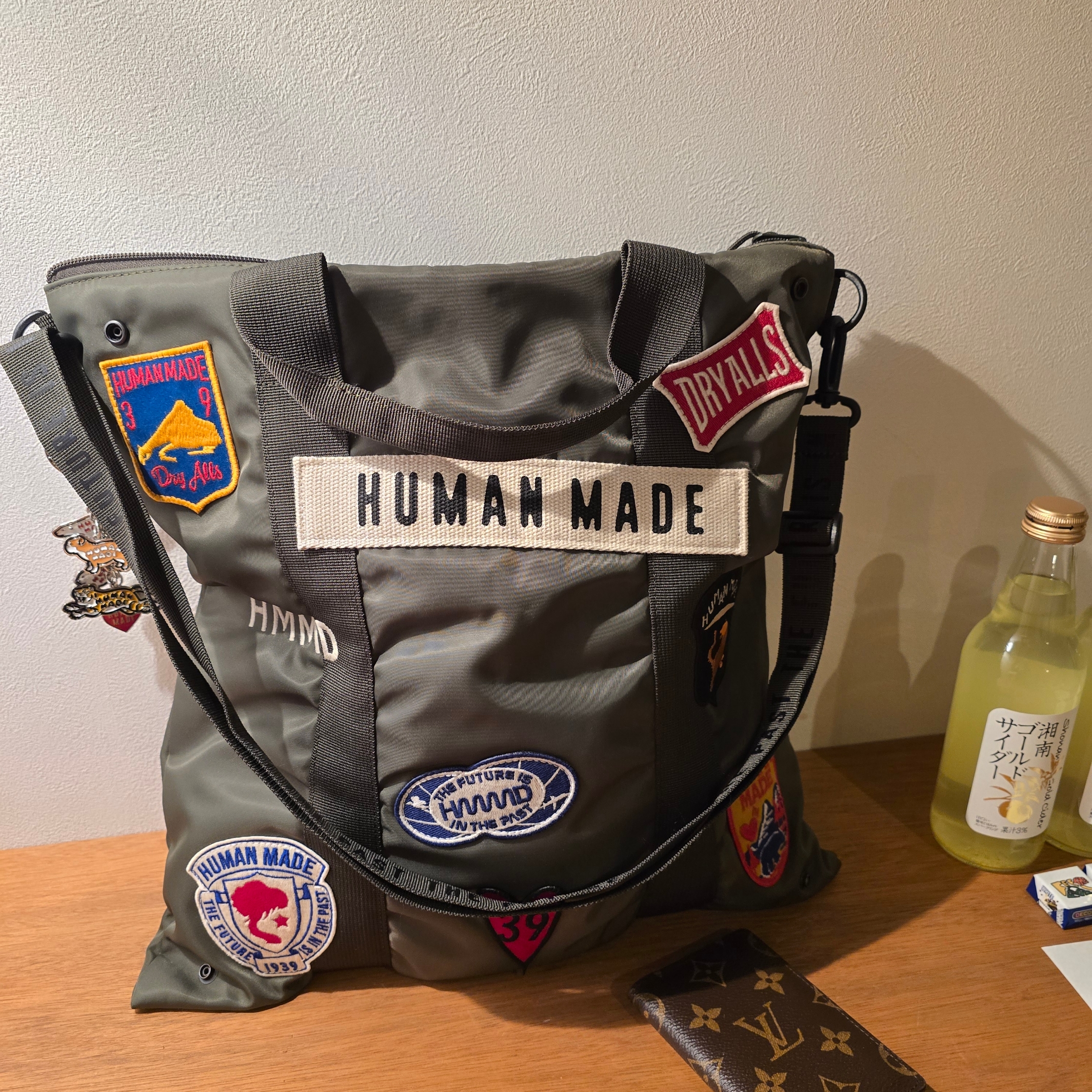 Human Made Helmet Bag Olive Drab 착용 스타일
