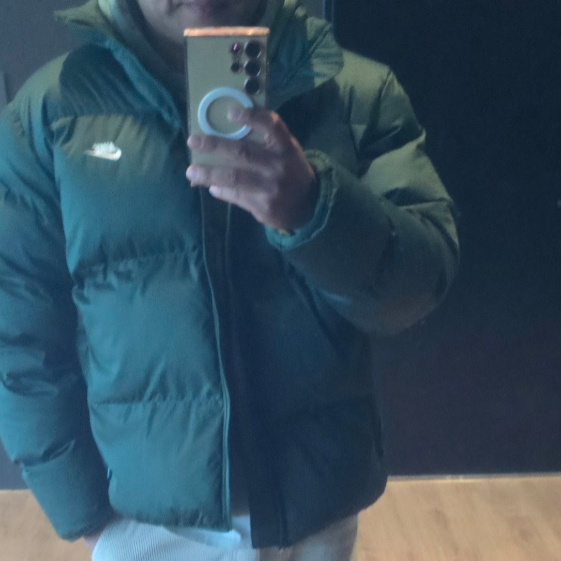 Nike NSW Puffer Jacket Fir - Asia 착용 스타일