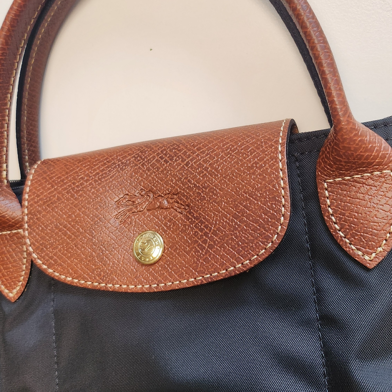 Longchamp Le Pliage Original Handbag S Black 착용 스타일