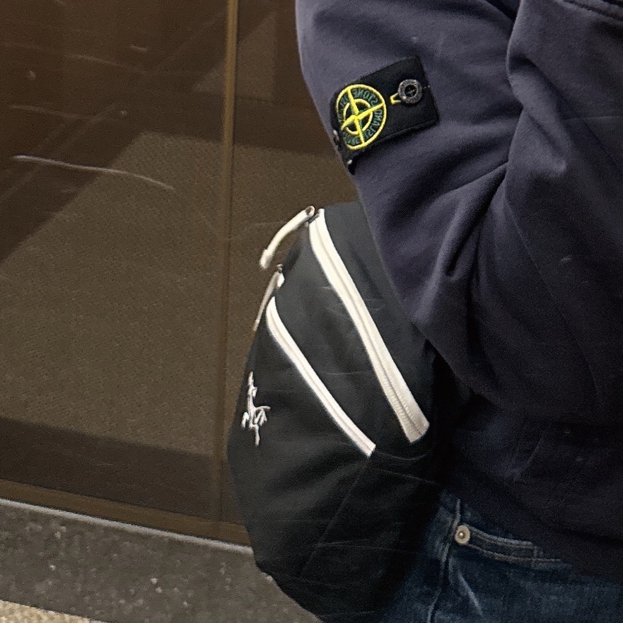 Arc'teryx Mantis 2 Waistpack Orca 착용 스타일