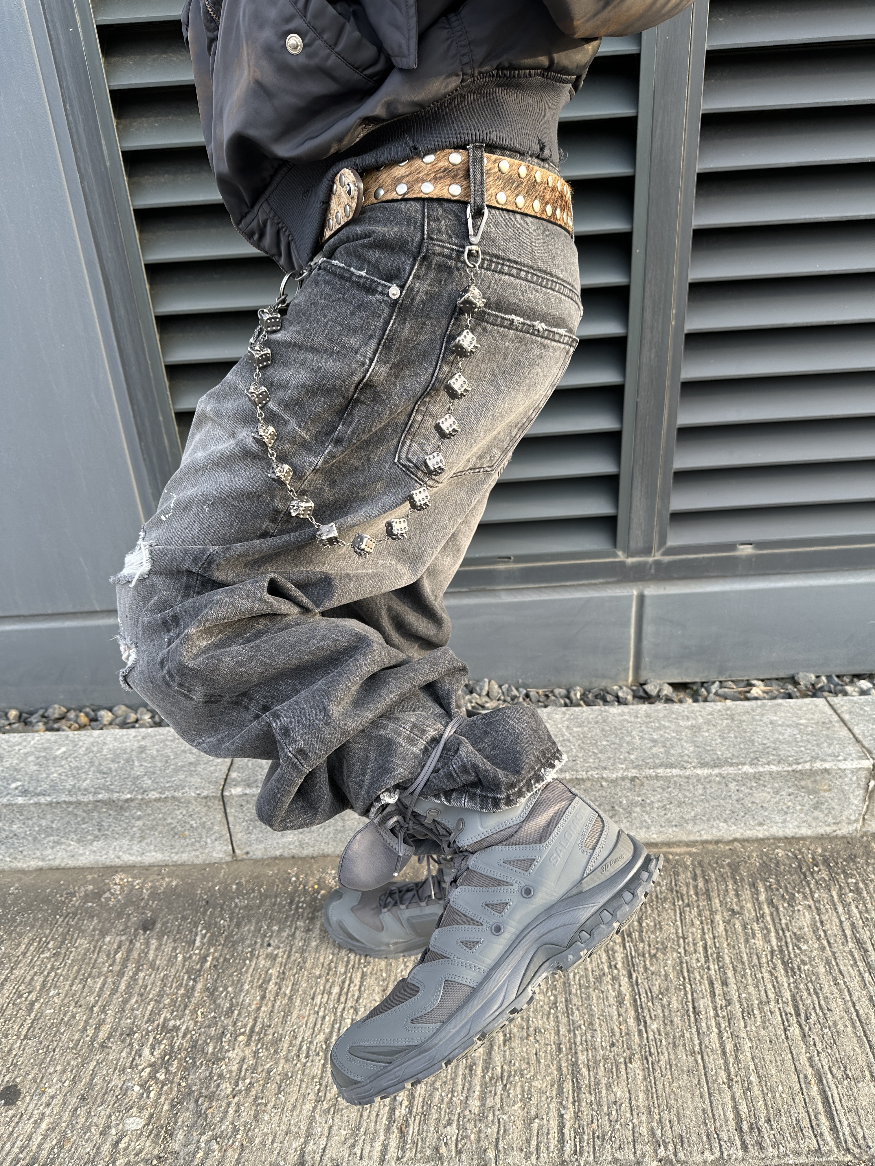 Salomon x Rier XA Jungle Castlerock, Stussy 8 Ball Studded Belt Raw Cowhide Hair 착용 스타일 - 4
