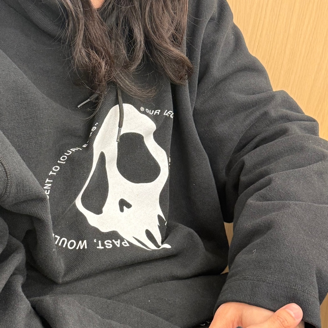 Our Legacy Loose Hoodie Maverick Skull Print Black 착용 스타일