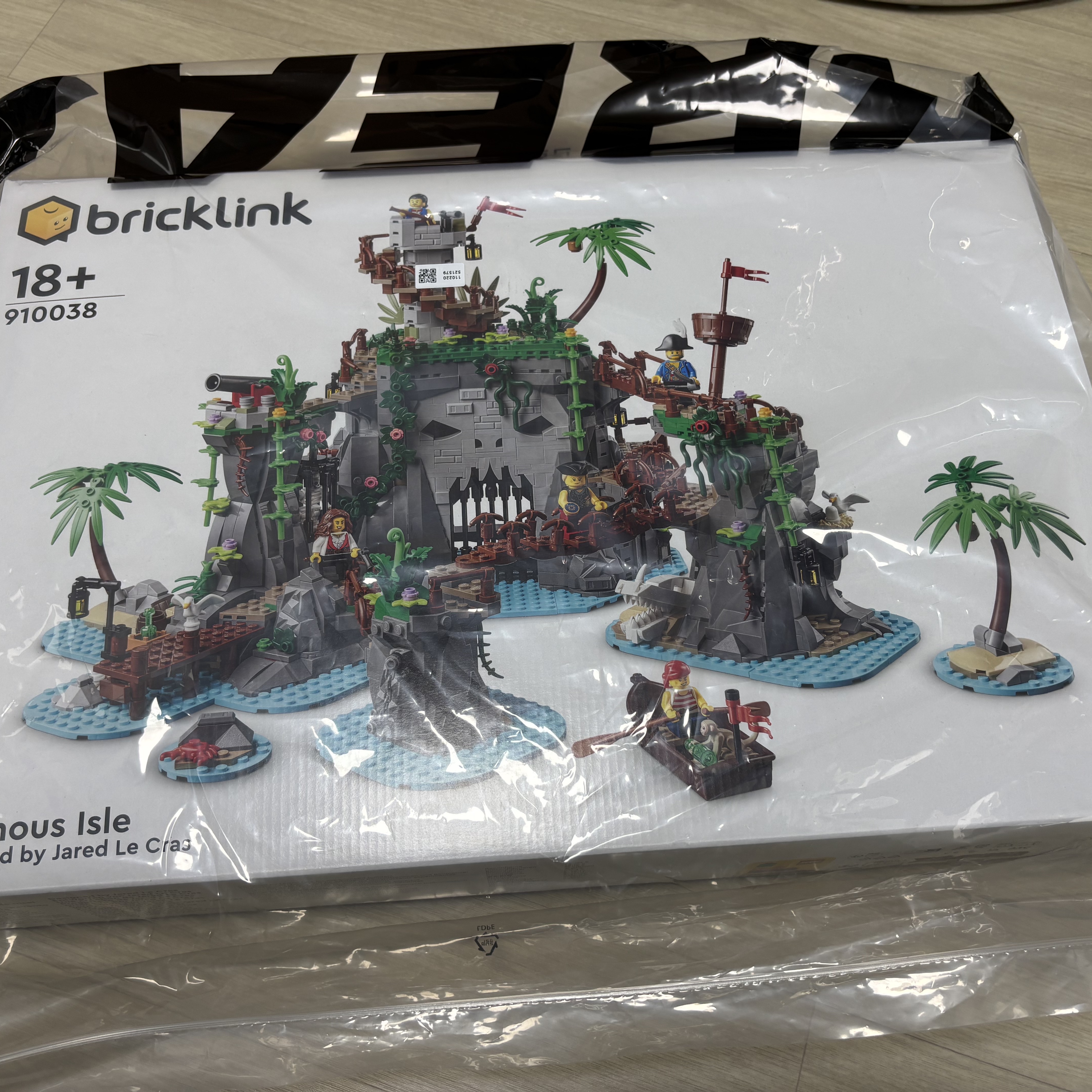 Lego Ominous Isle 착용 스타일 - 1