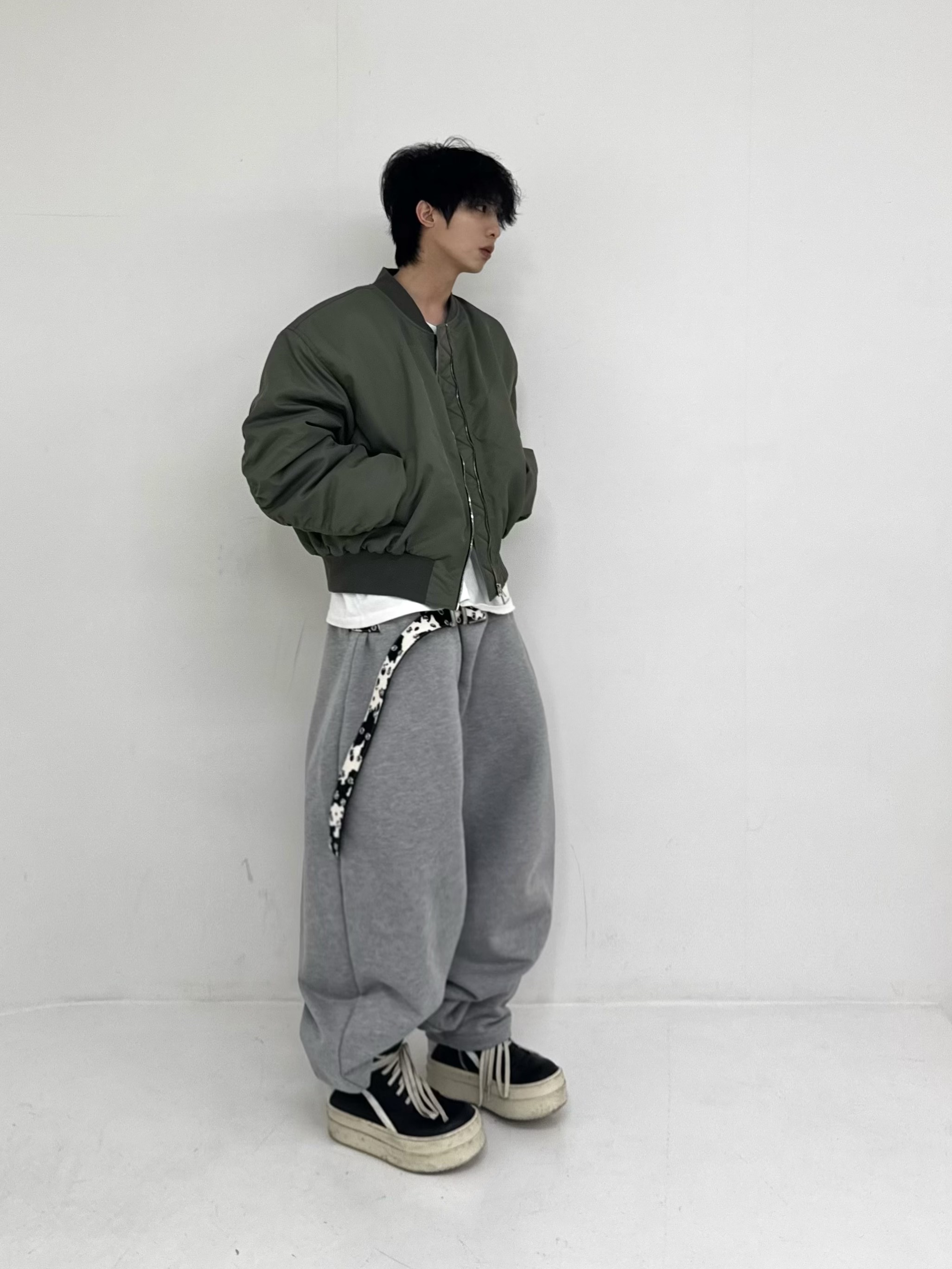Rick Owens Mega Bumper Geobasket Black Milk, Kamien x MJD Double Hole Belt Oreo Calf Hair 착용 스타일 - 3